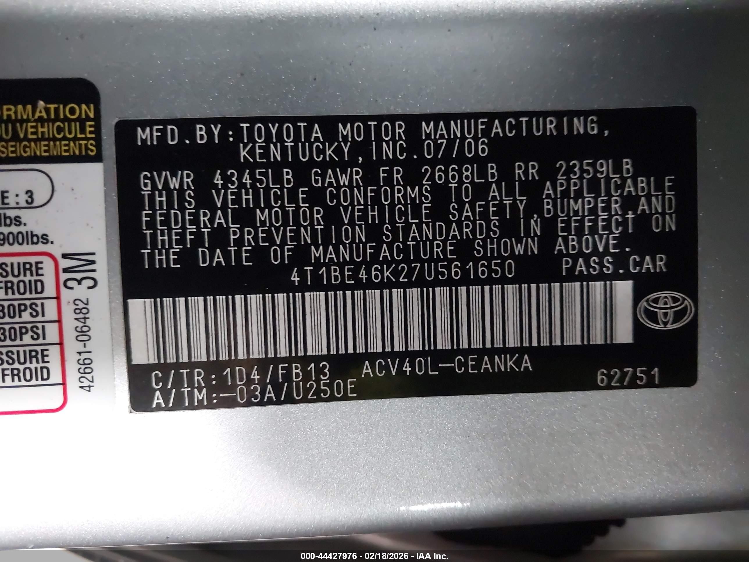 TOYOTA CAMRY image 9
