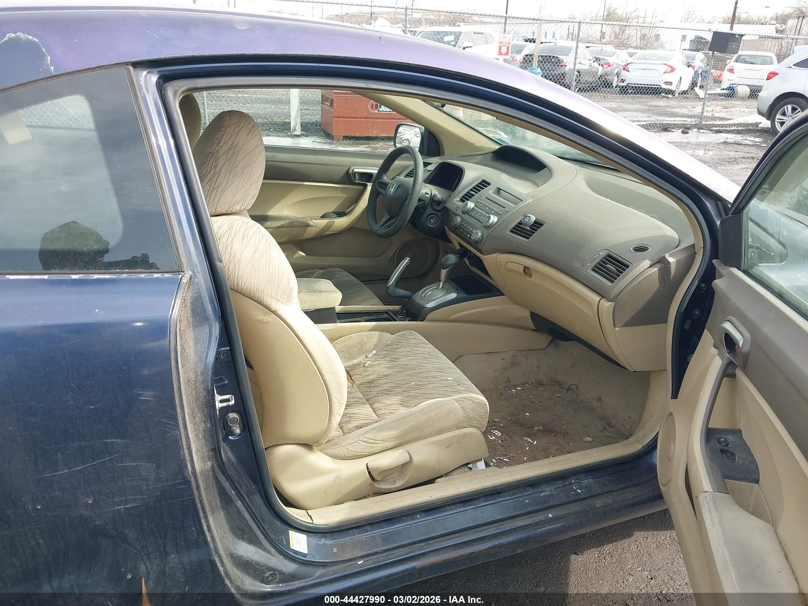 HONDA CIVIC image 5