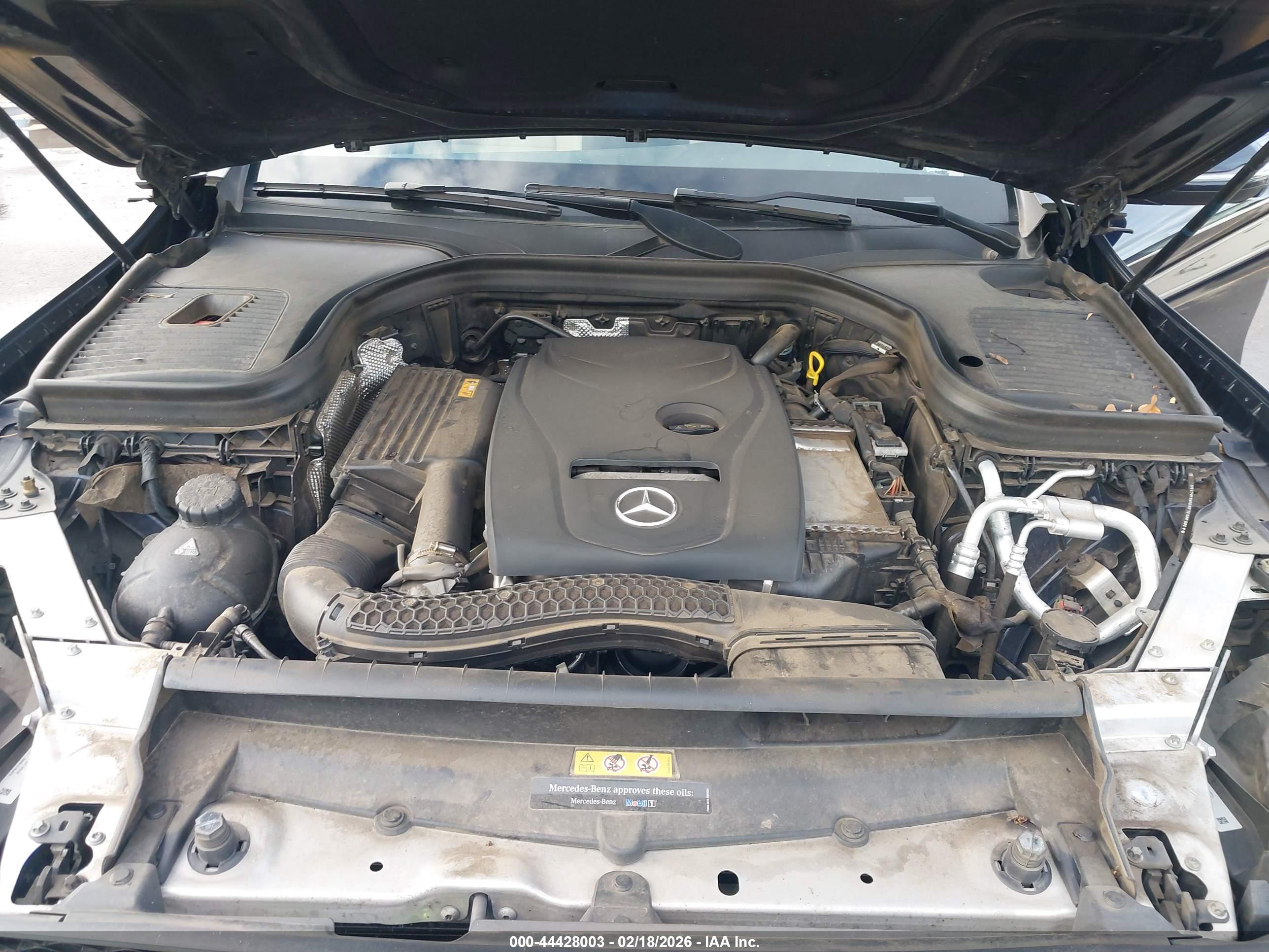 MERCEDES-BENZ GLC image 10