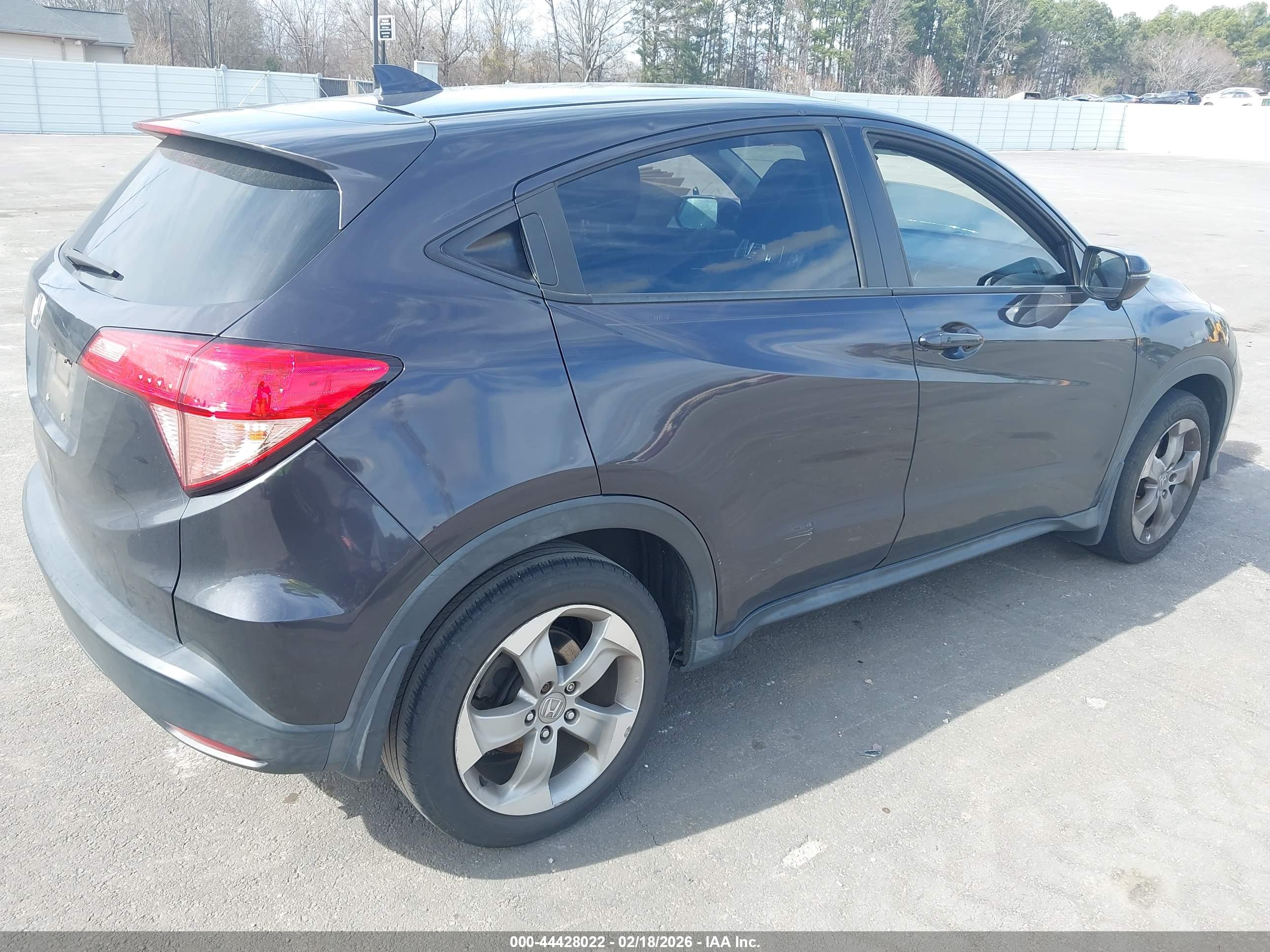 HONDA HR-V image 4