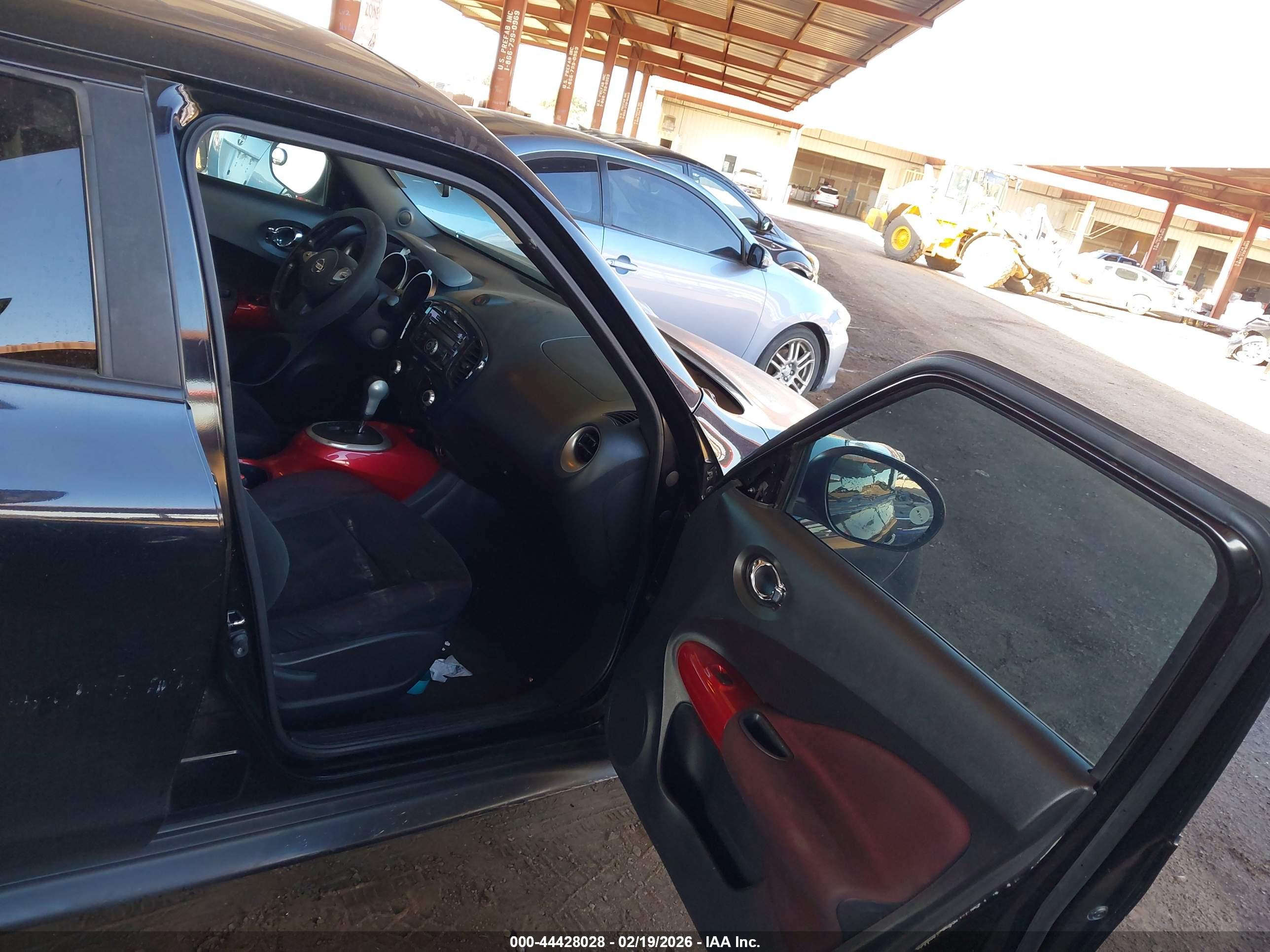 NISSAN JUKE image 5