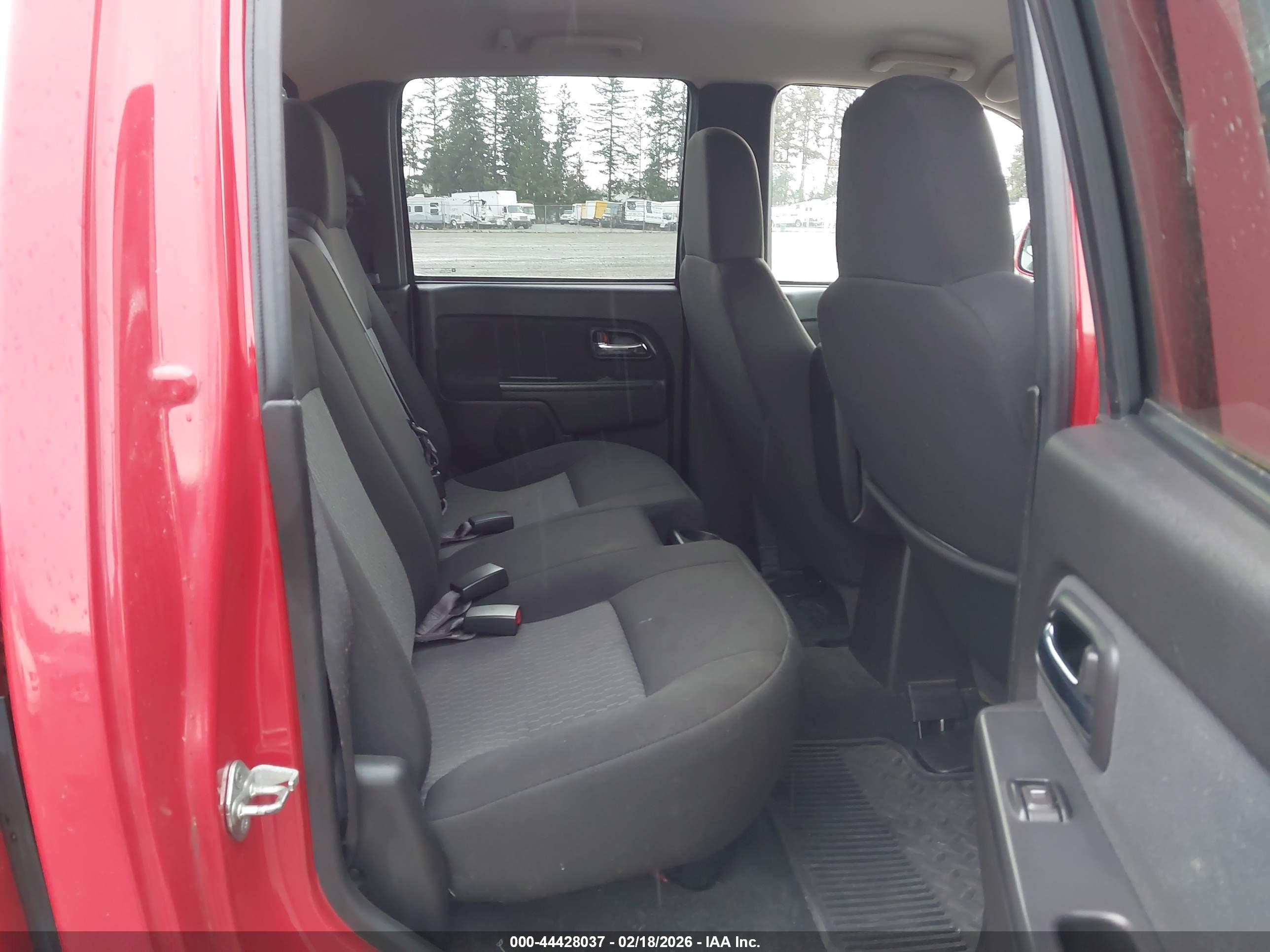 CHEVROLET COLORADO image 8