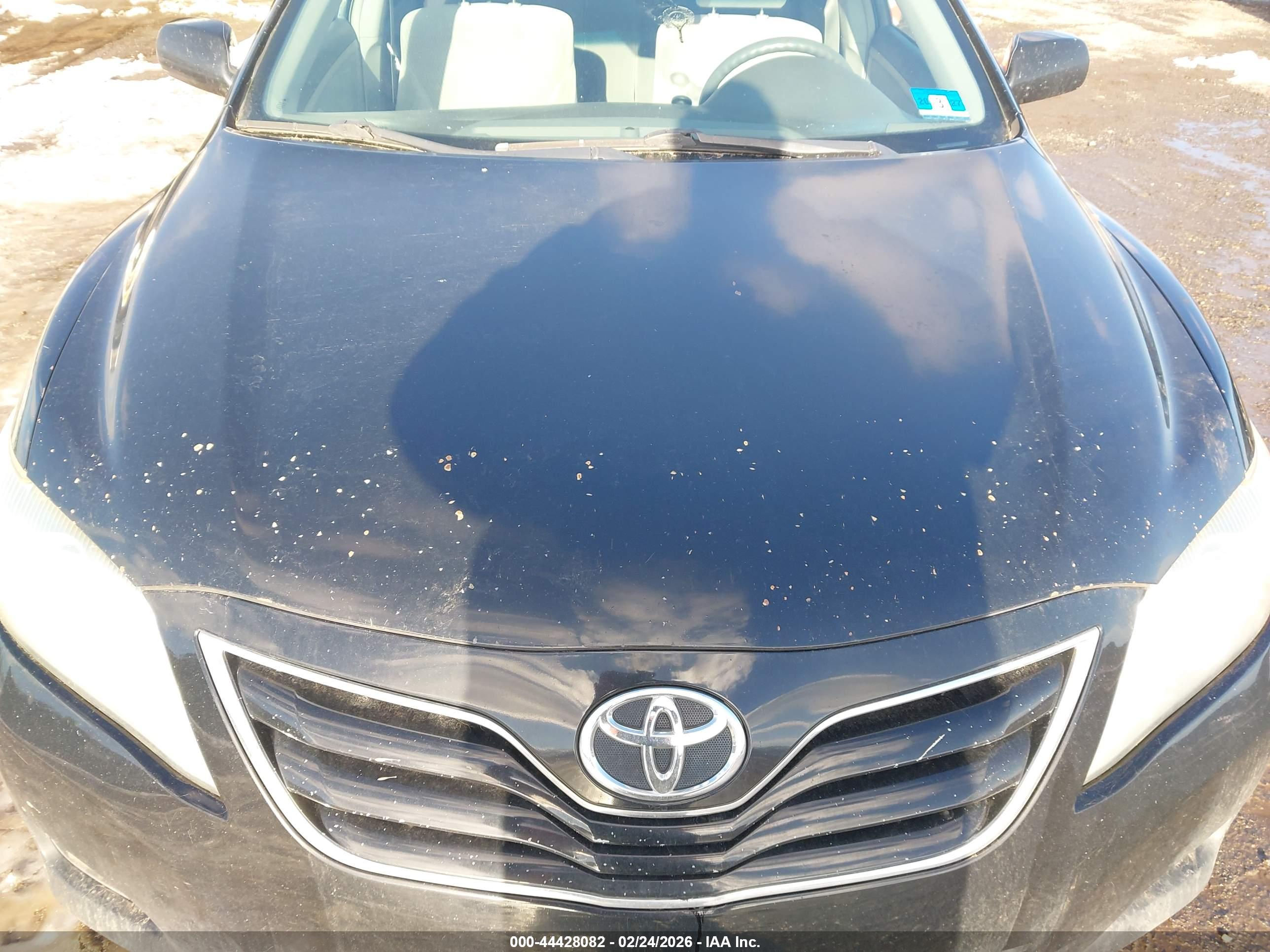 TOYOTA CAMRY image 6