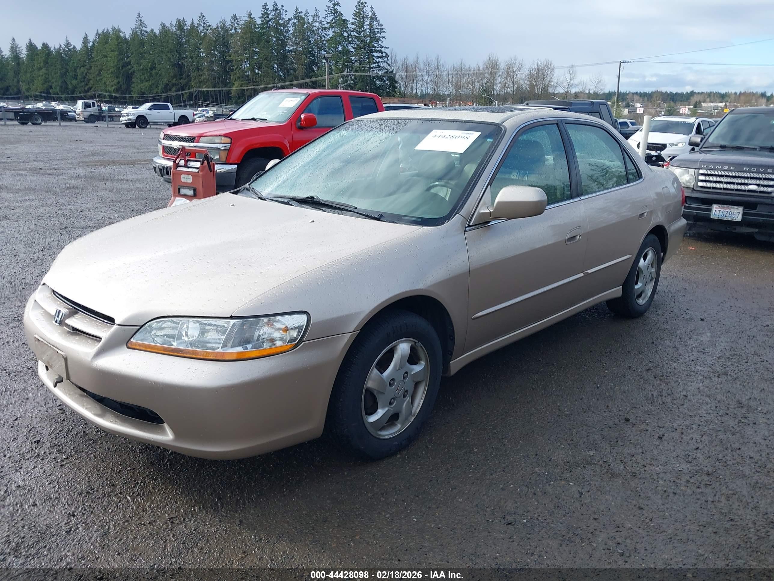 HONDA ACCORD image 2