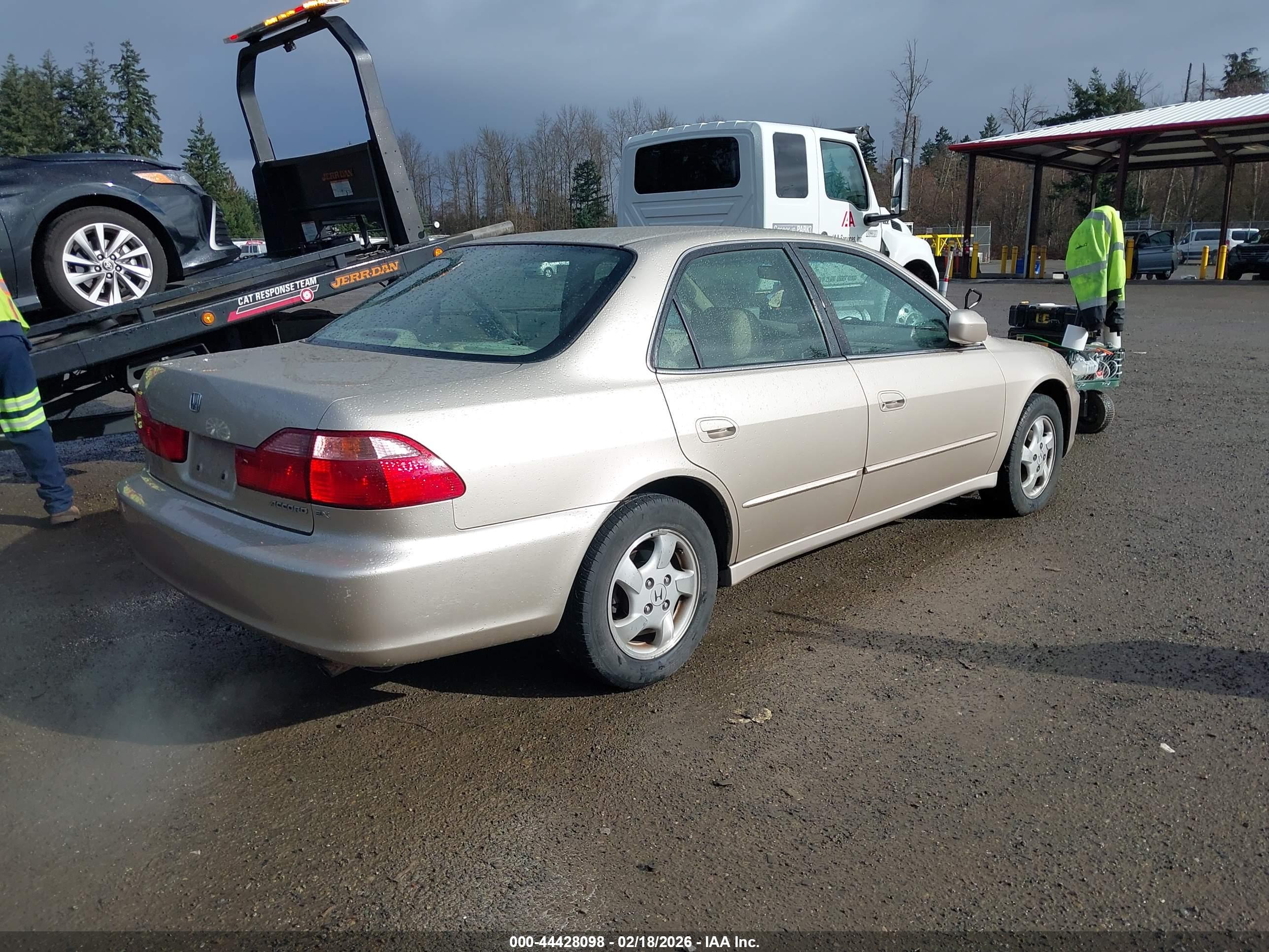 HONDA ACCORD image 4