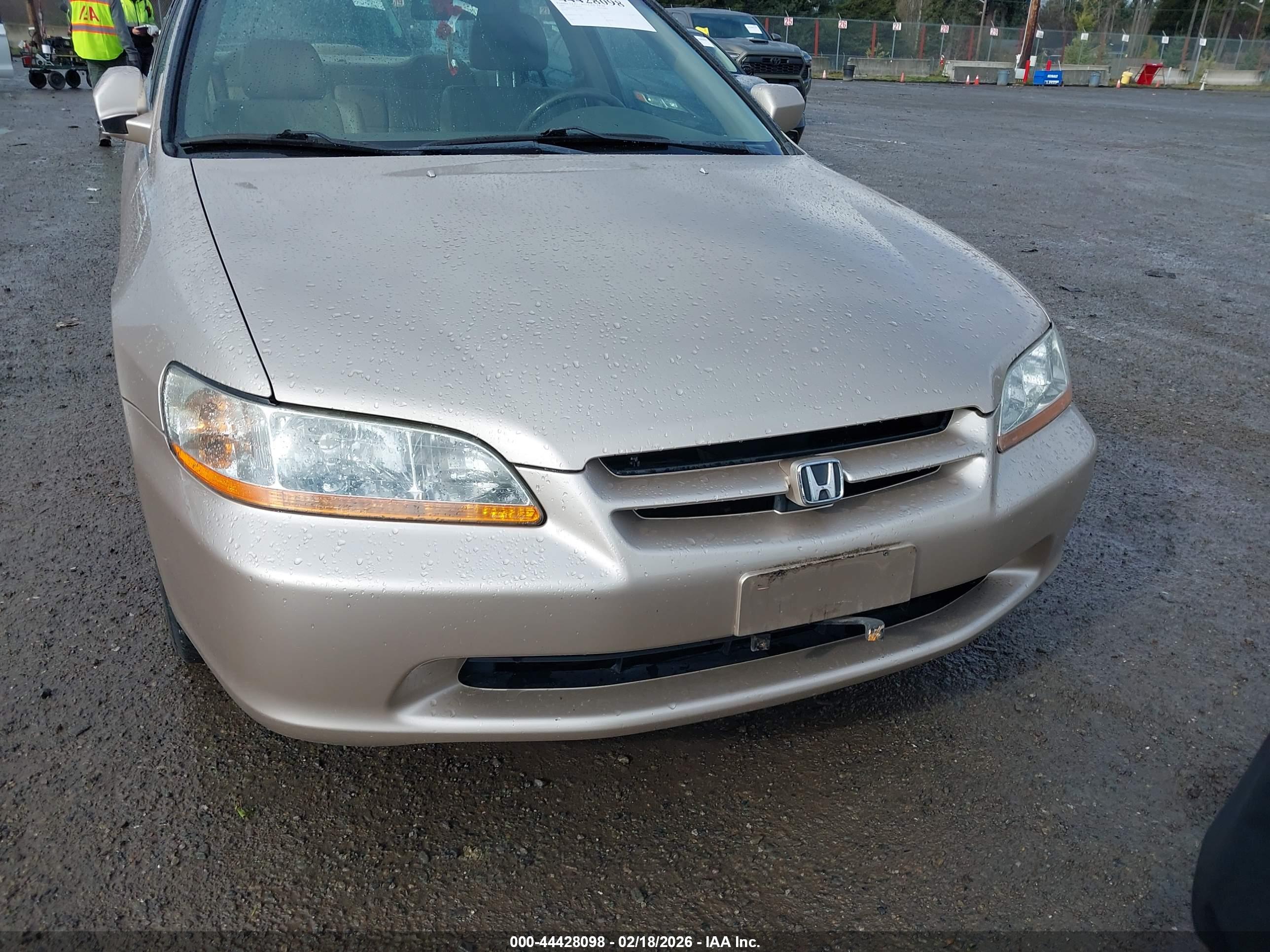 HONDA ACCORD image 6