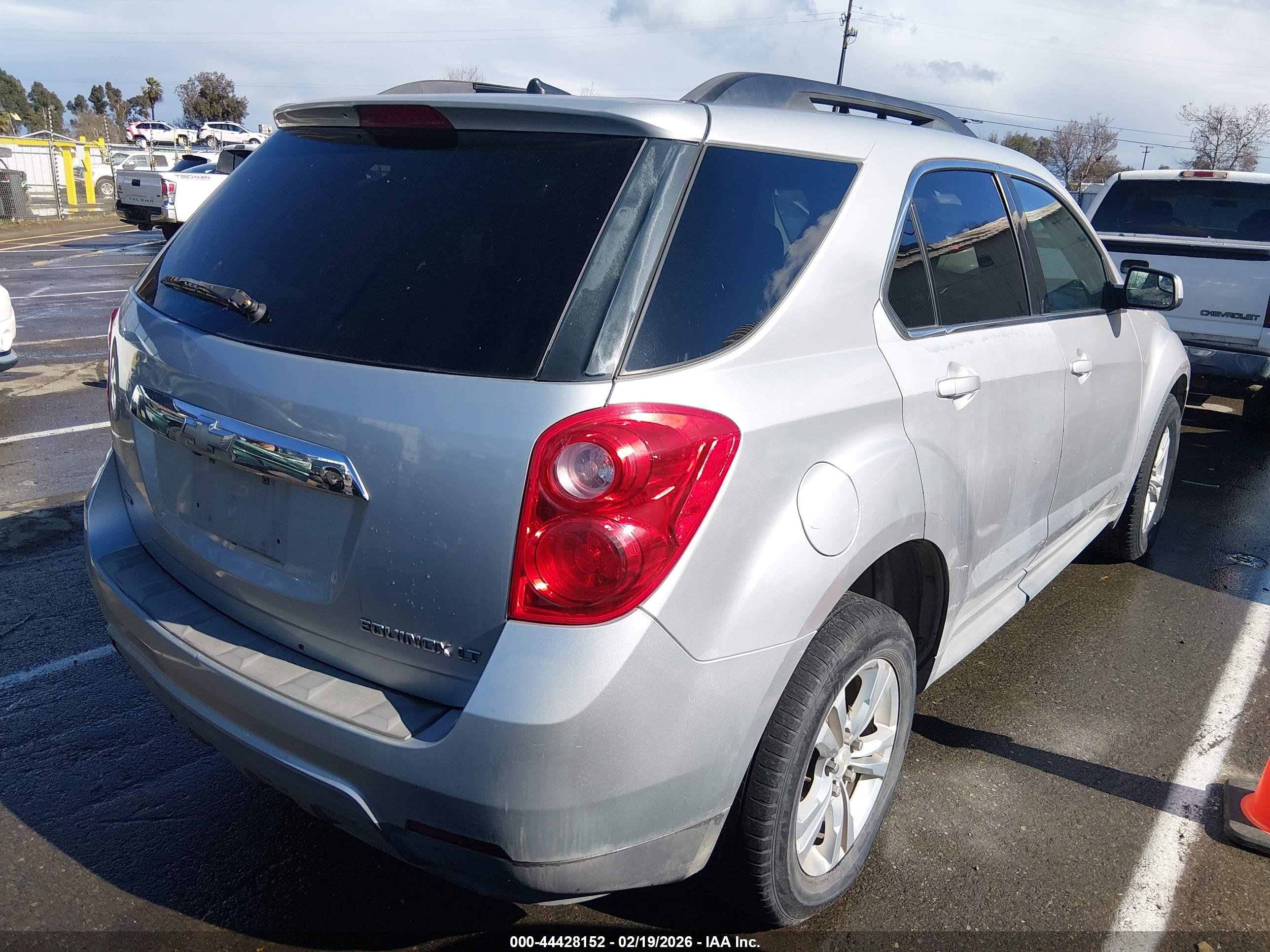 CHEVROLET EQUINOX image 4