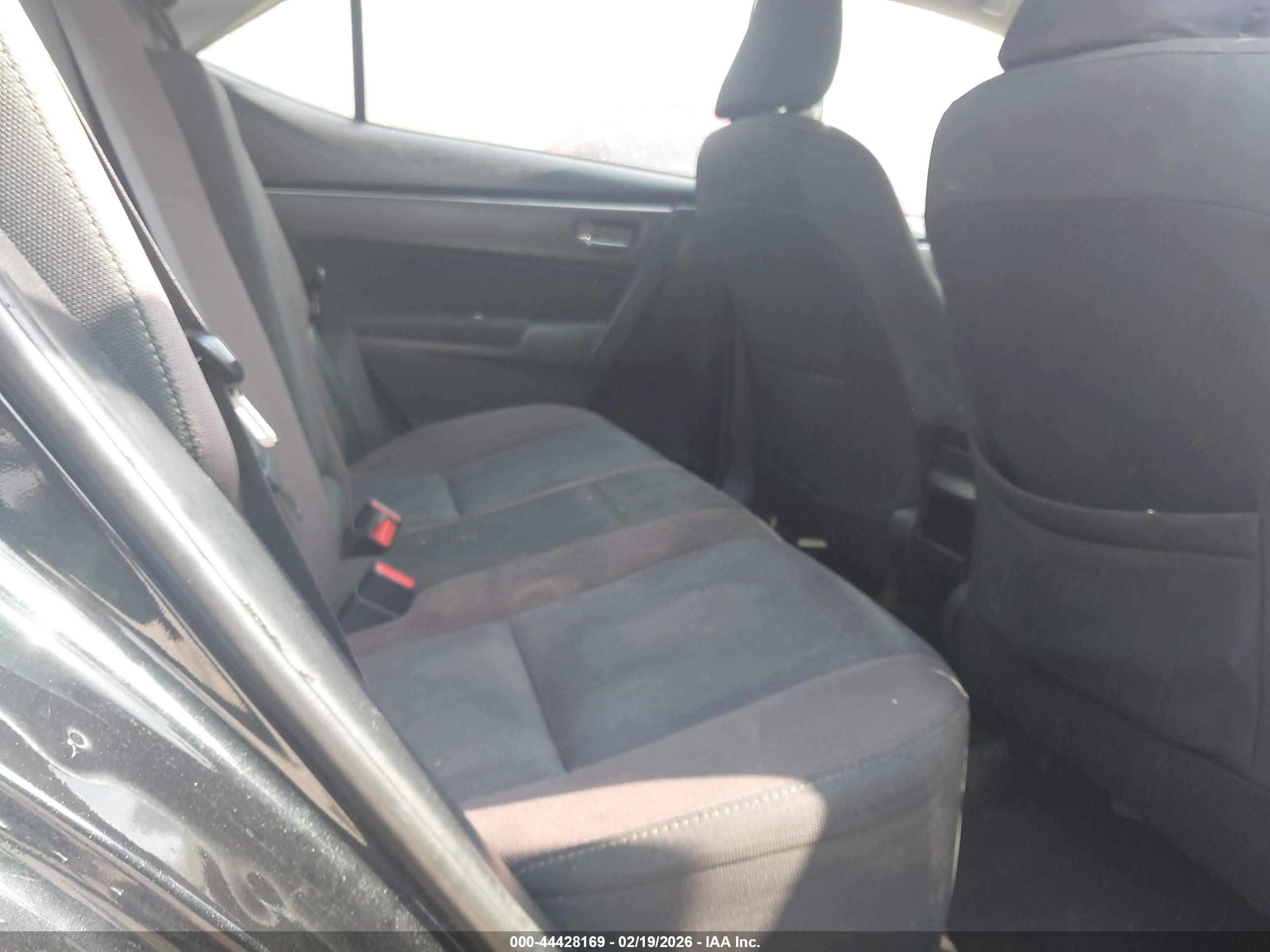 TOYOTA COROLLA image 8