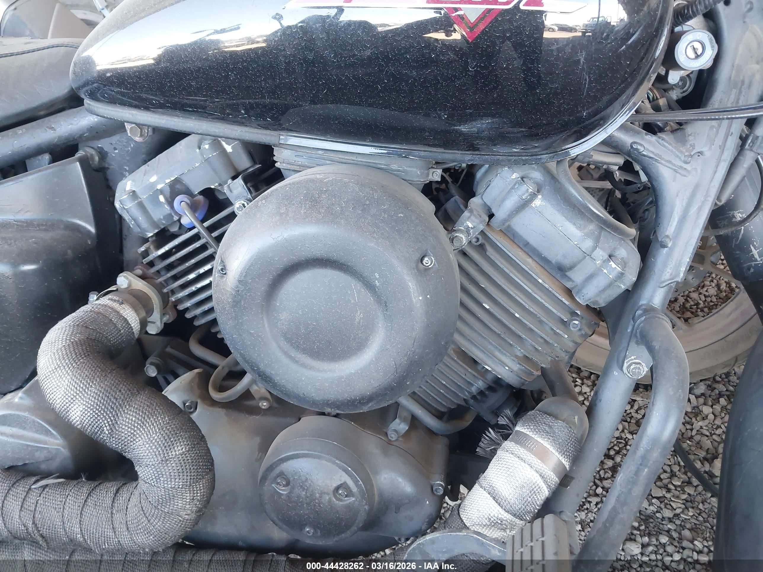 YAMAHA XVS65 image 8