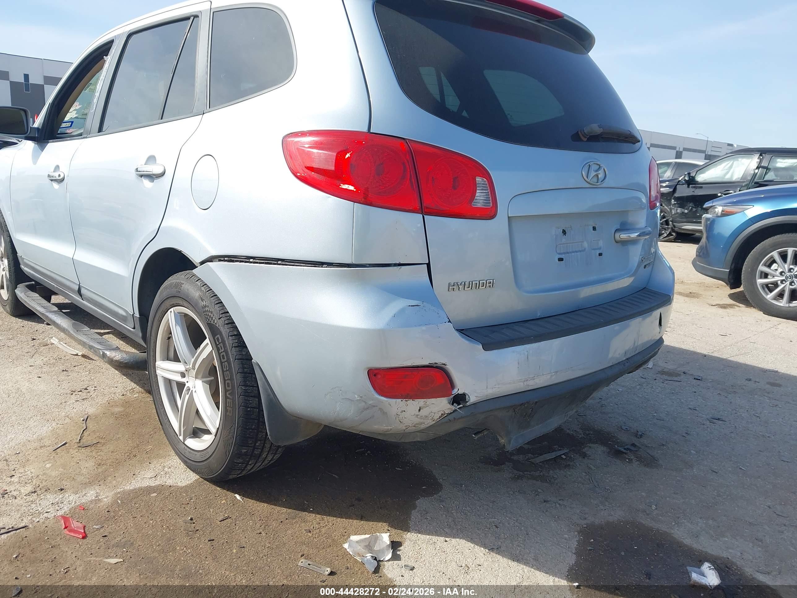 HYUNDAI SANTA image 6