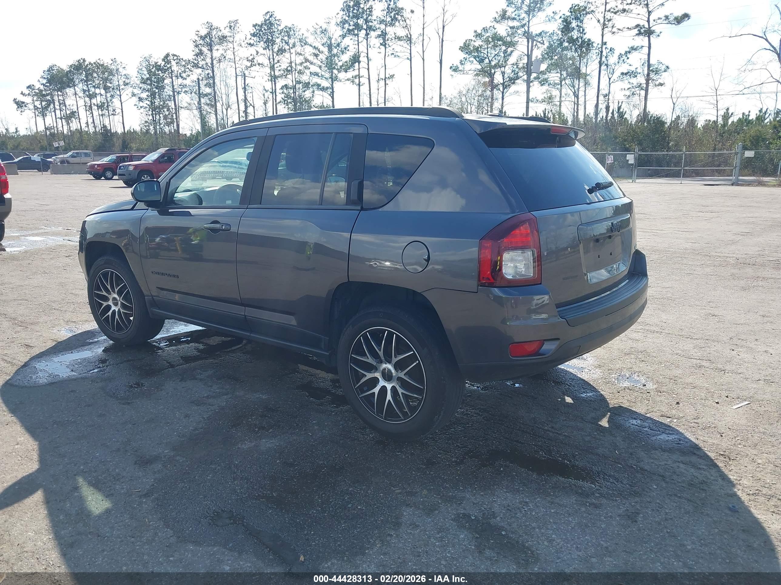 JEEP COMPASS image 3