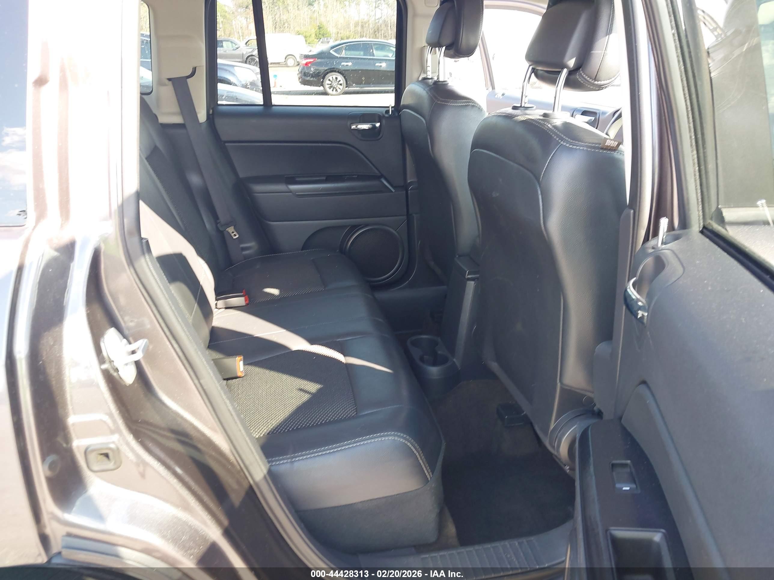JEEP COMPASS image 8