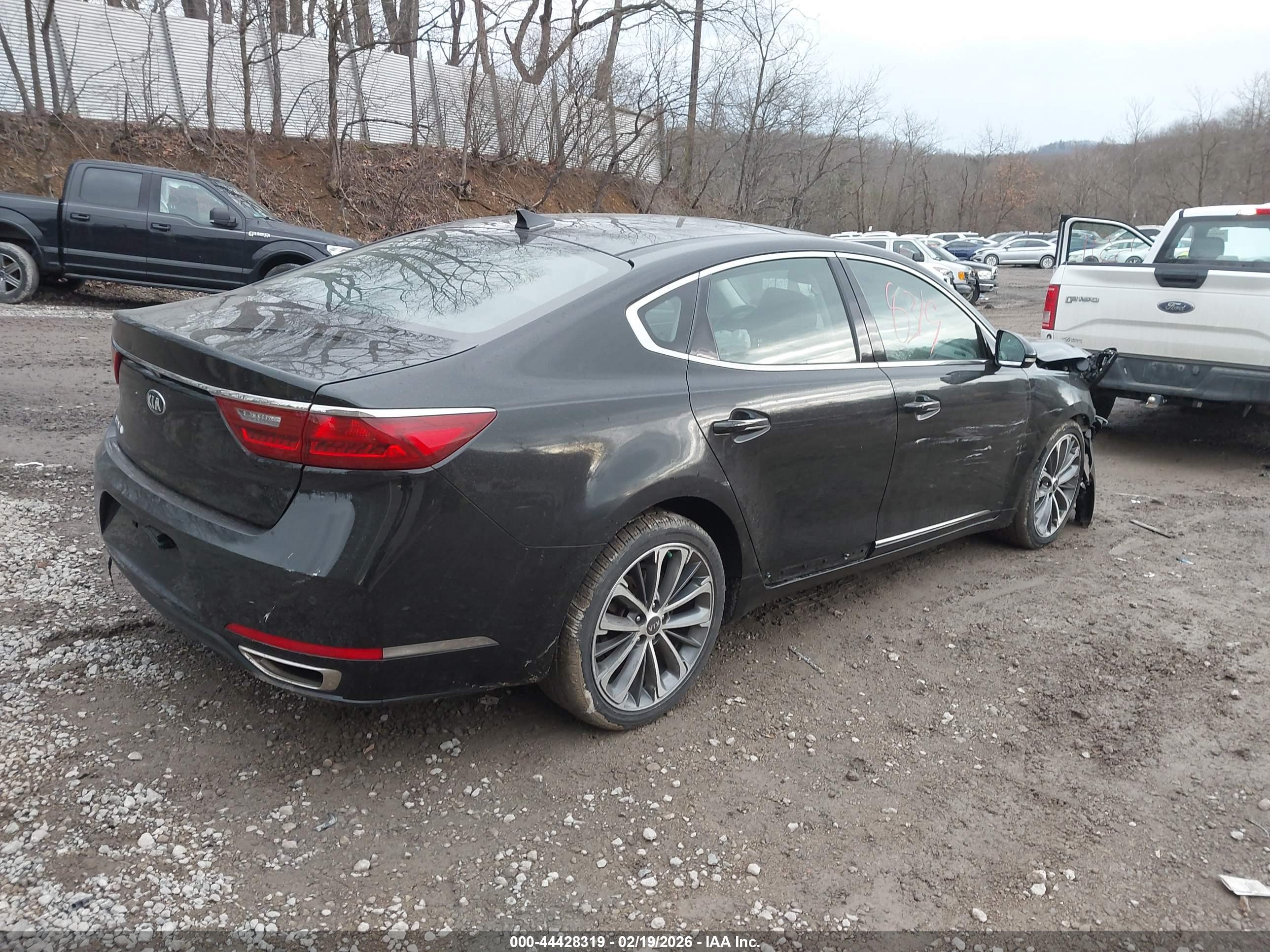 KIA CADENZA image 4