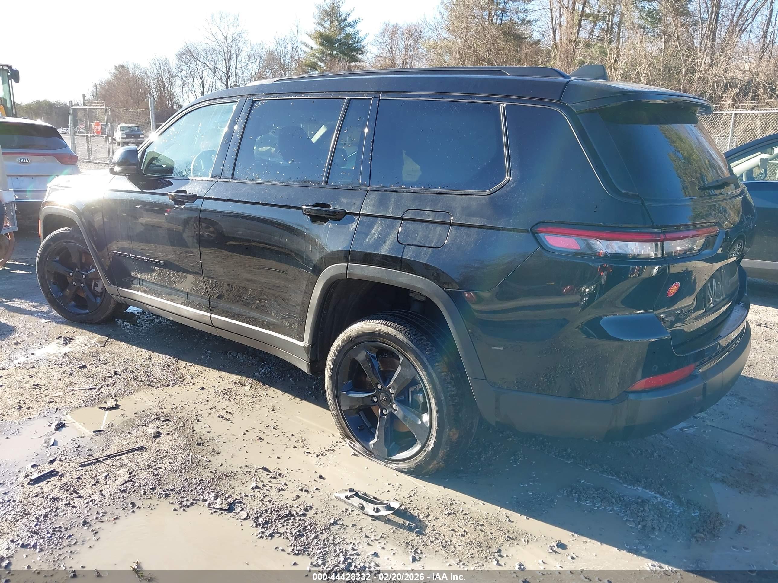 JEEP GRAND image 3