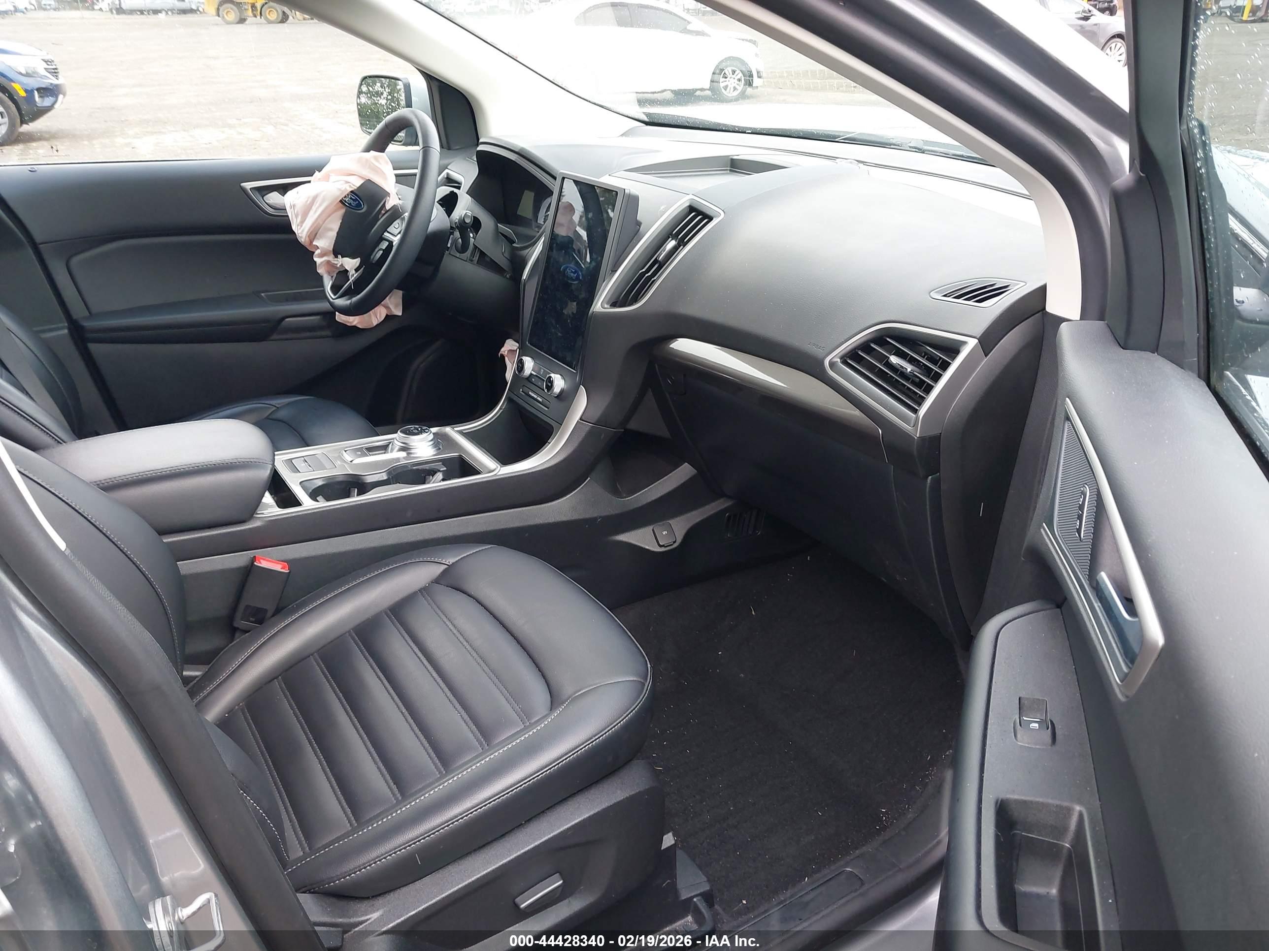 FORD EDGE image 5