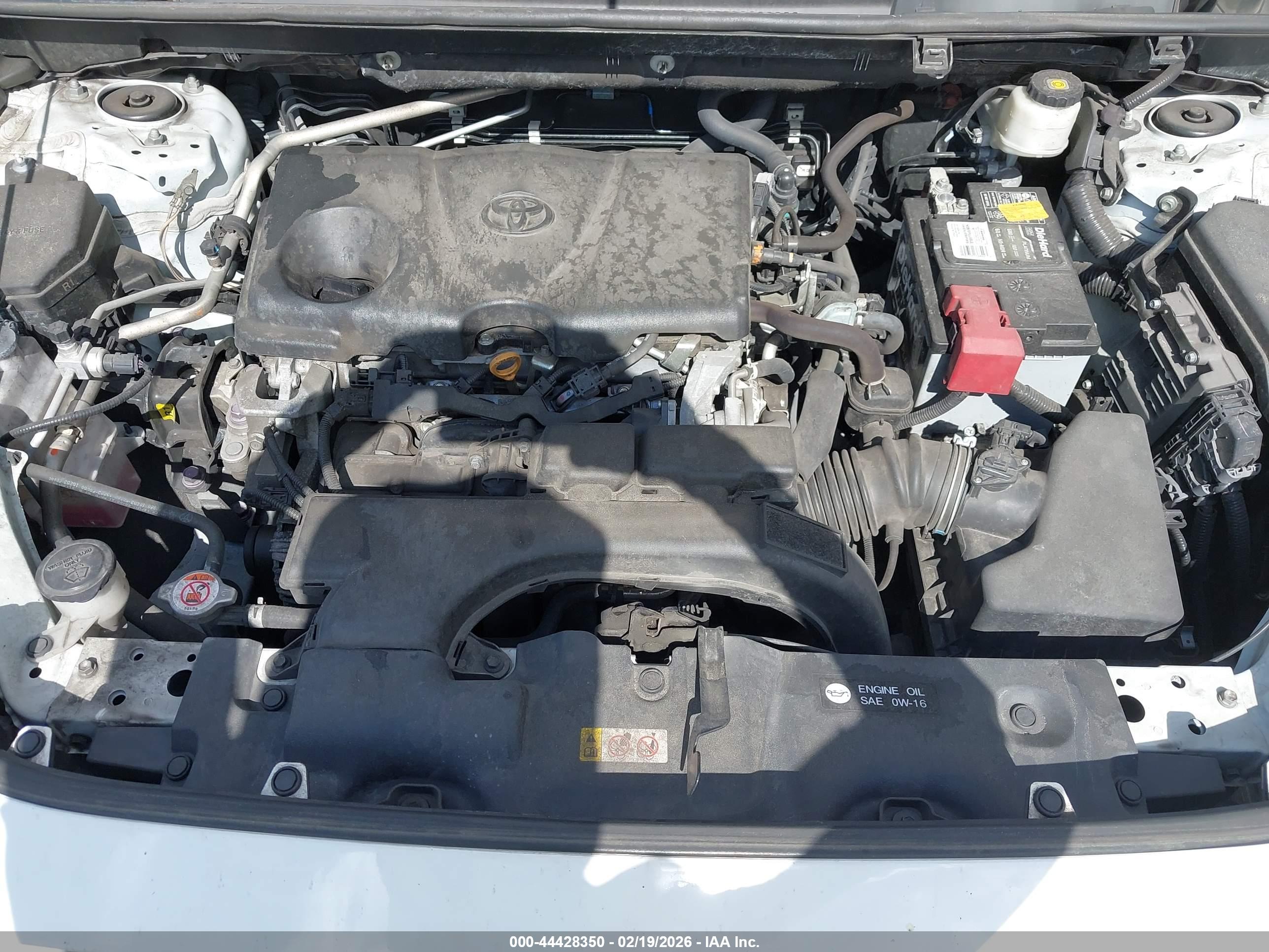 TOYOTA RAV4 image 10
