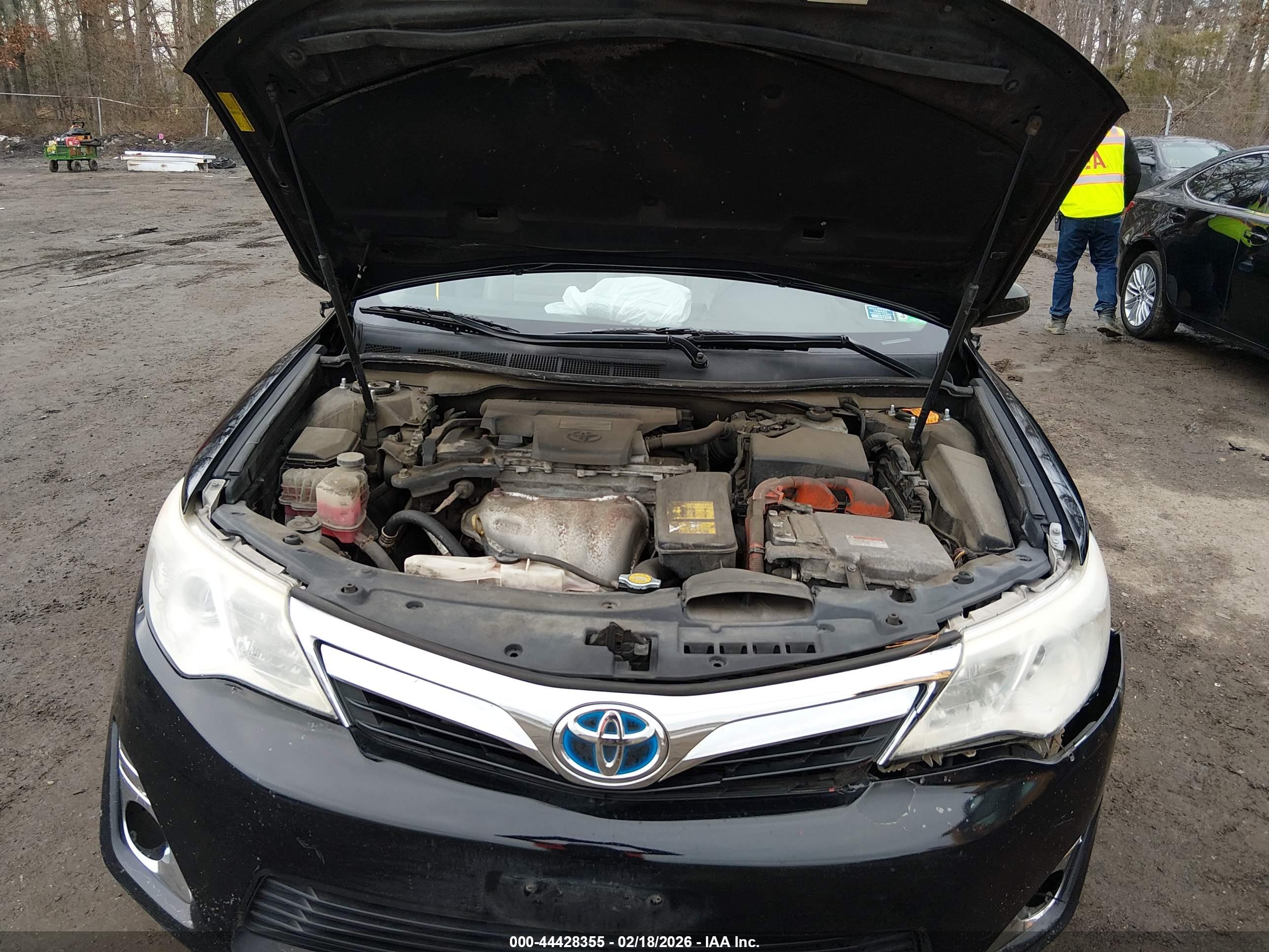 TOYOTA CAMRY image 10