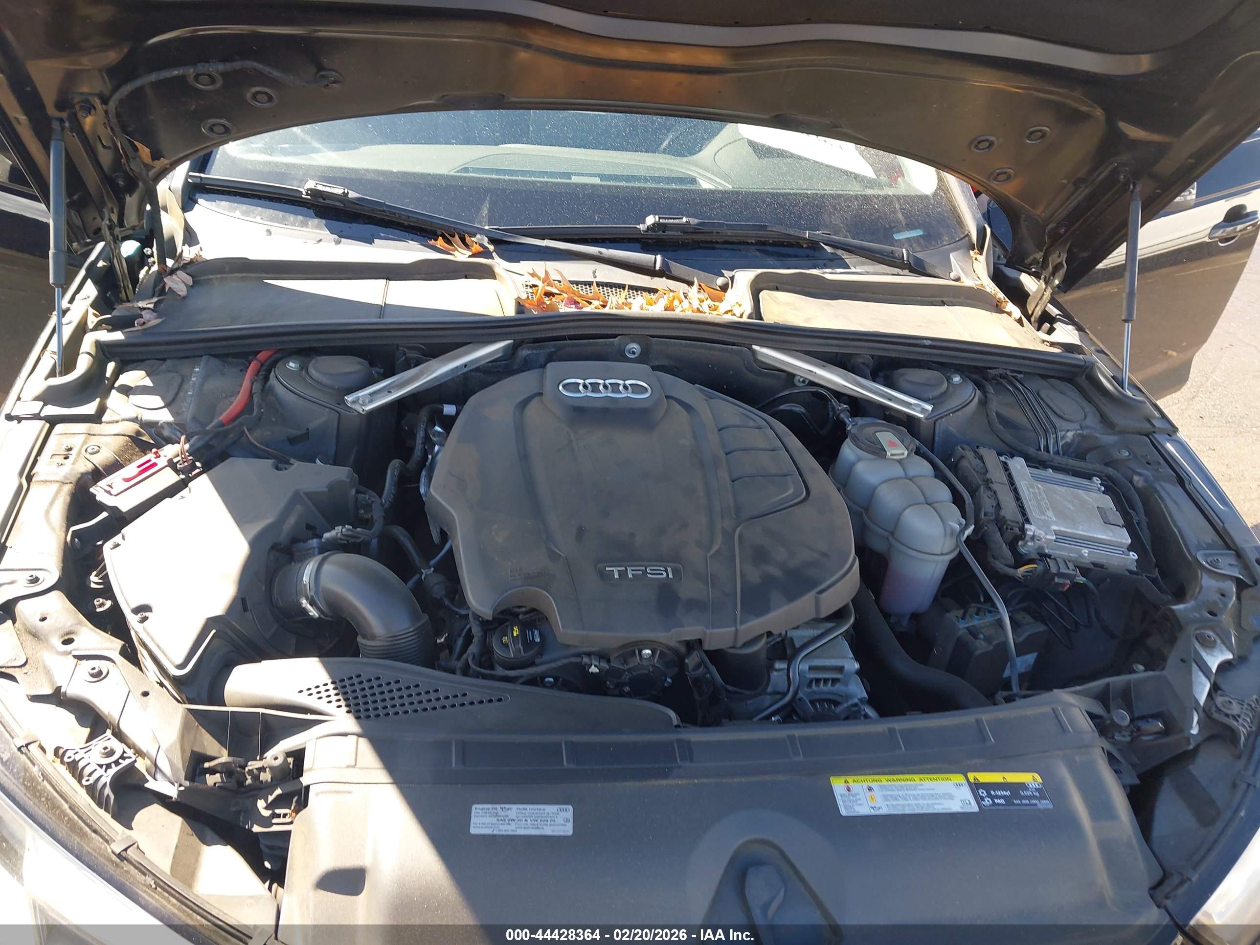 AUDI A4 image 10