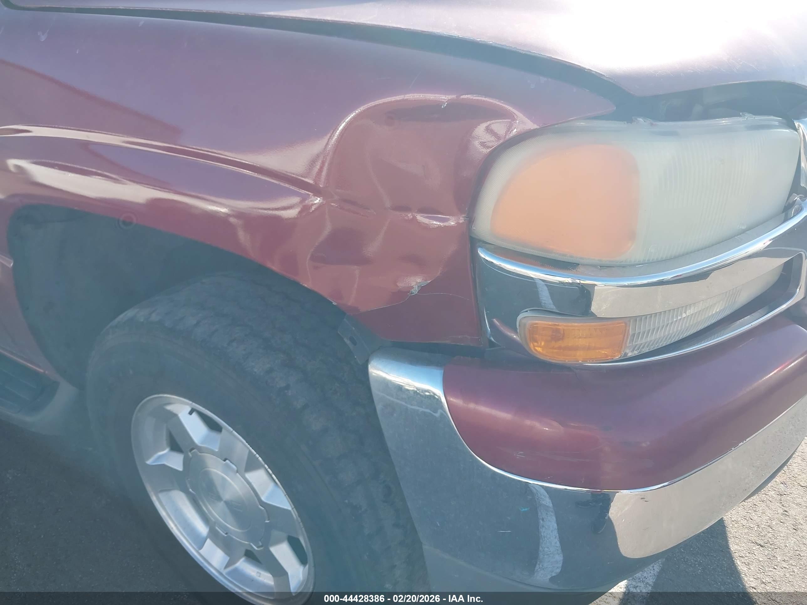 GMC YUKON image 6