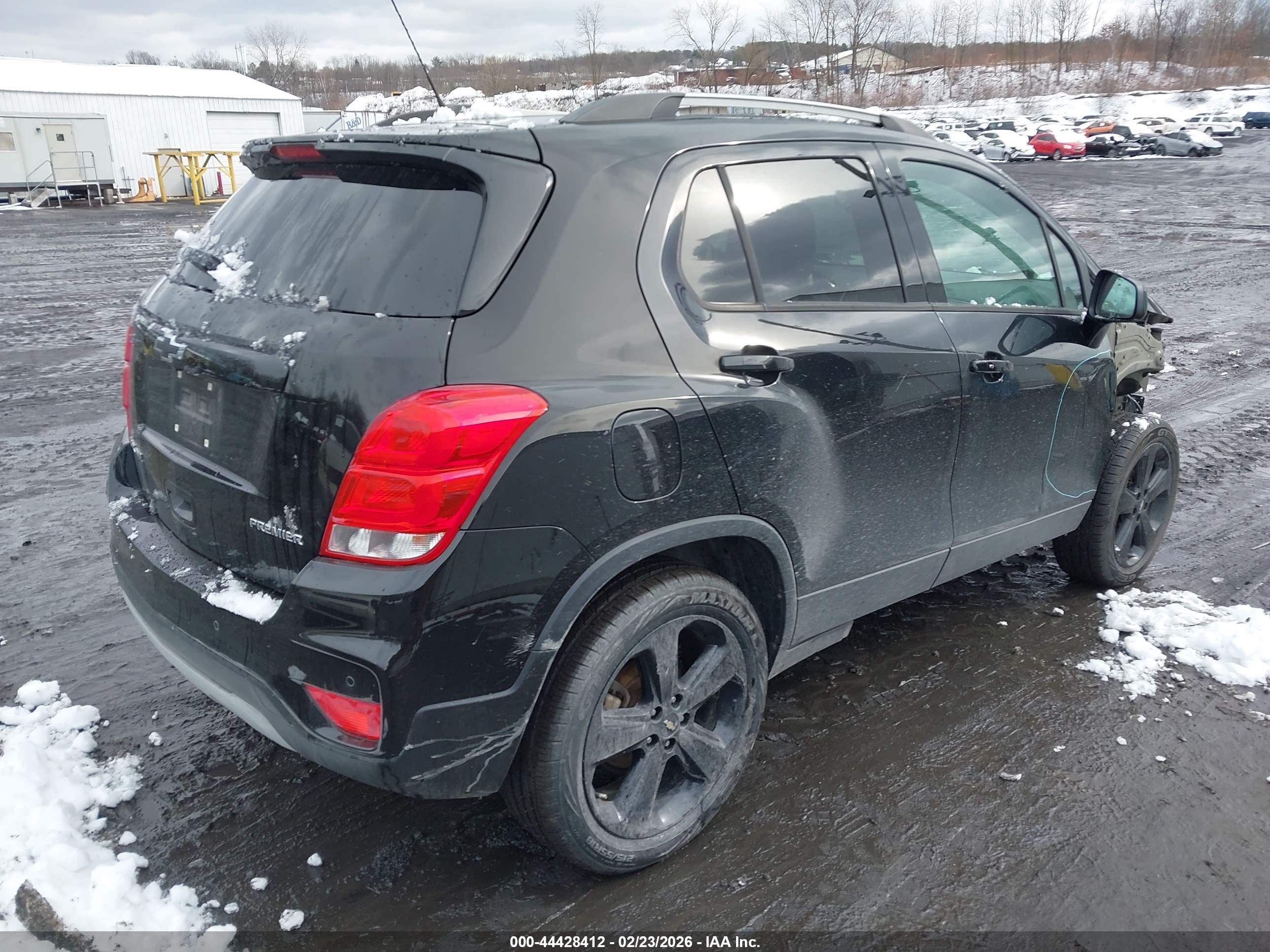 CHEVROLET TRAX image 4