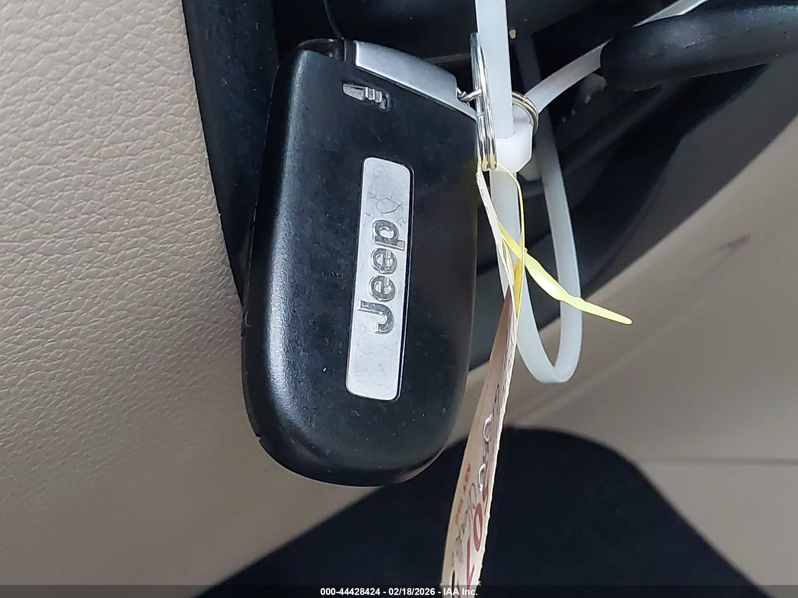 JEEP GRAND image 11