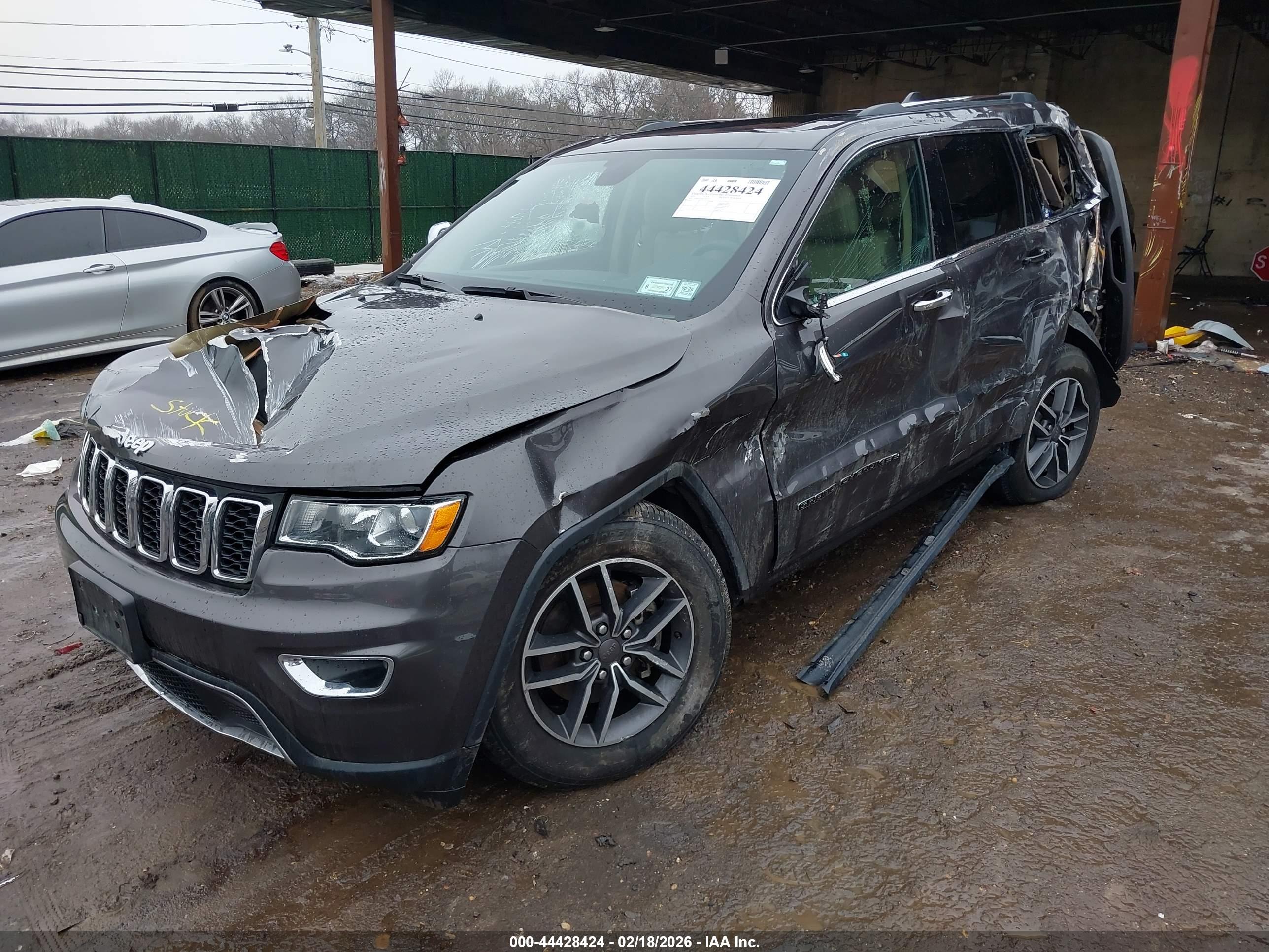JEEP GRAND image 6
