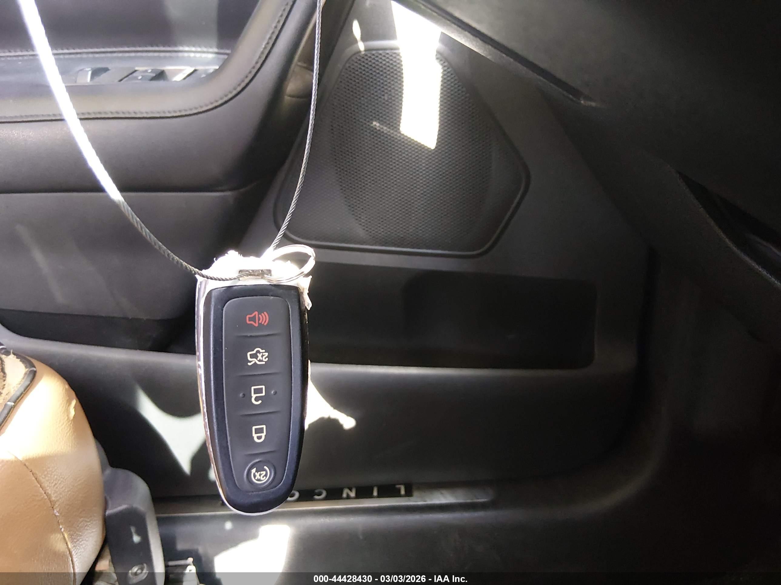 LINCOLN MKX image 11