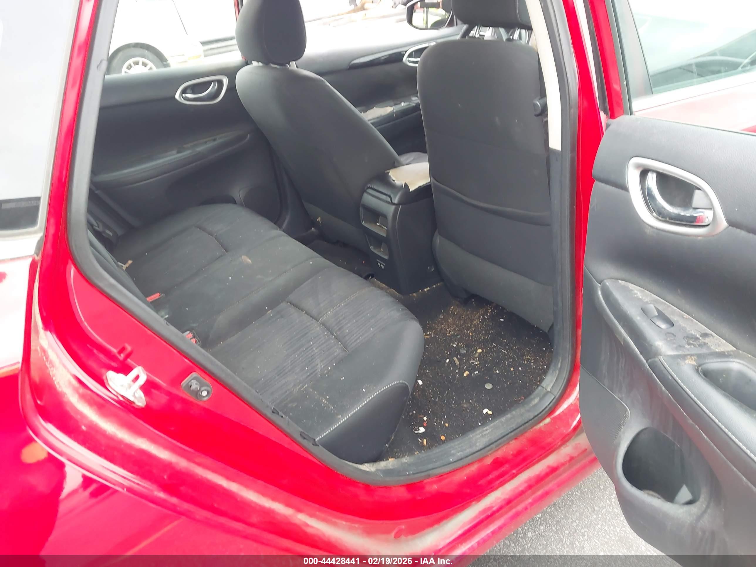 NISSAN SENTRA image 8