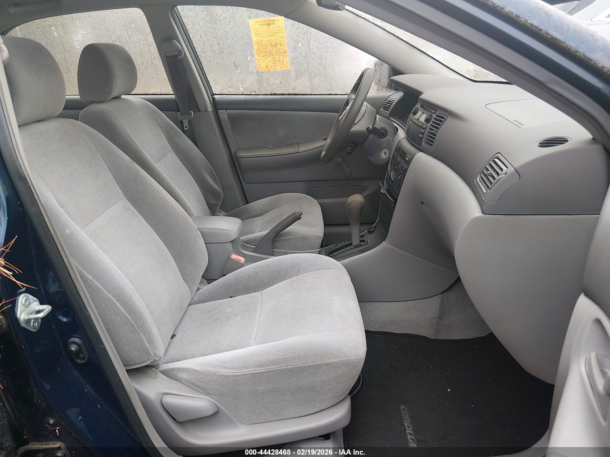 TOYOTA COROLLA image 5