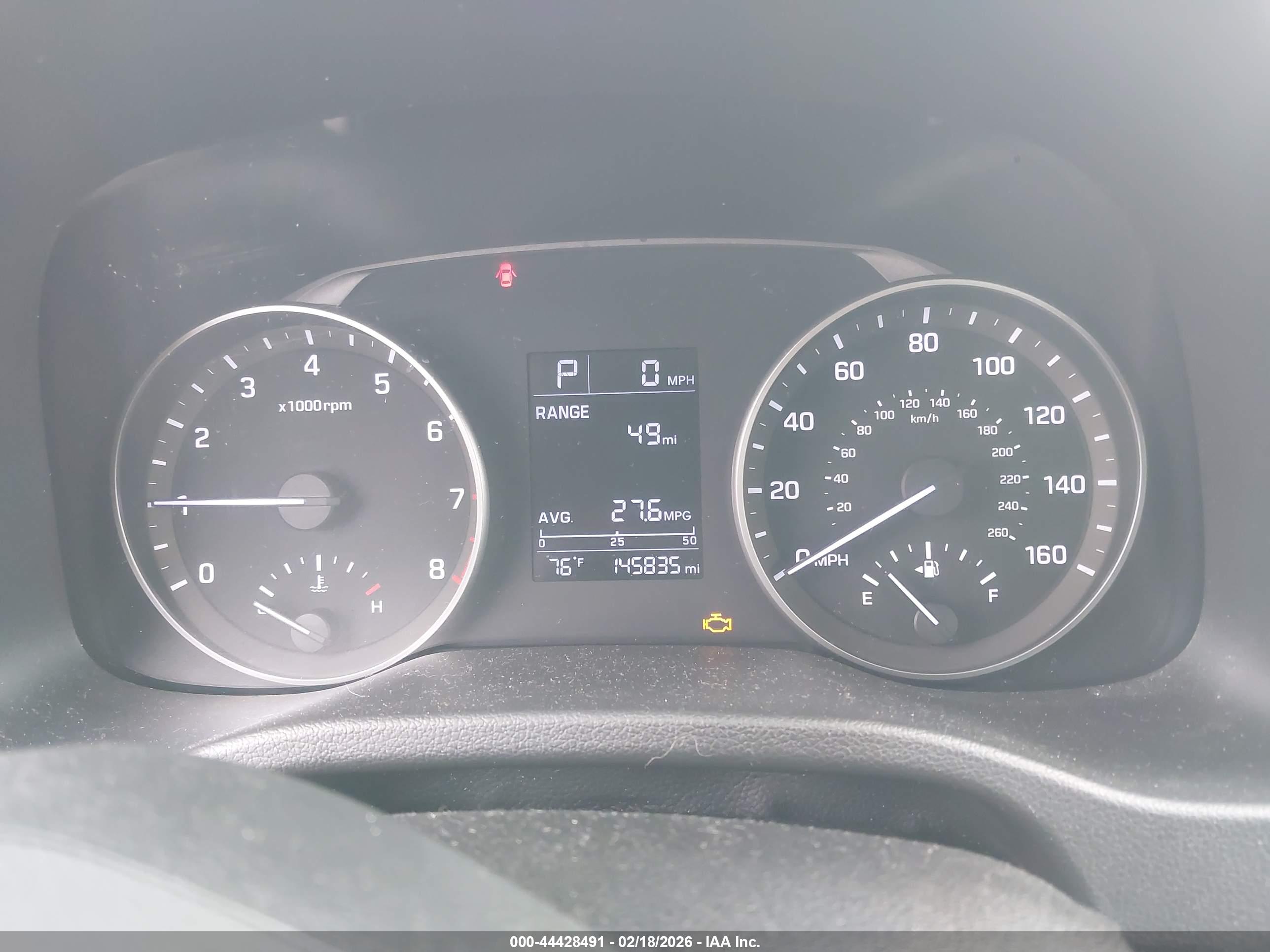HYUNDAI ELANTRA image 7