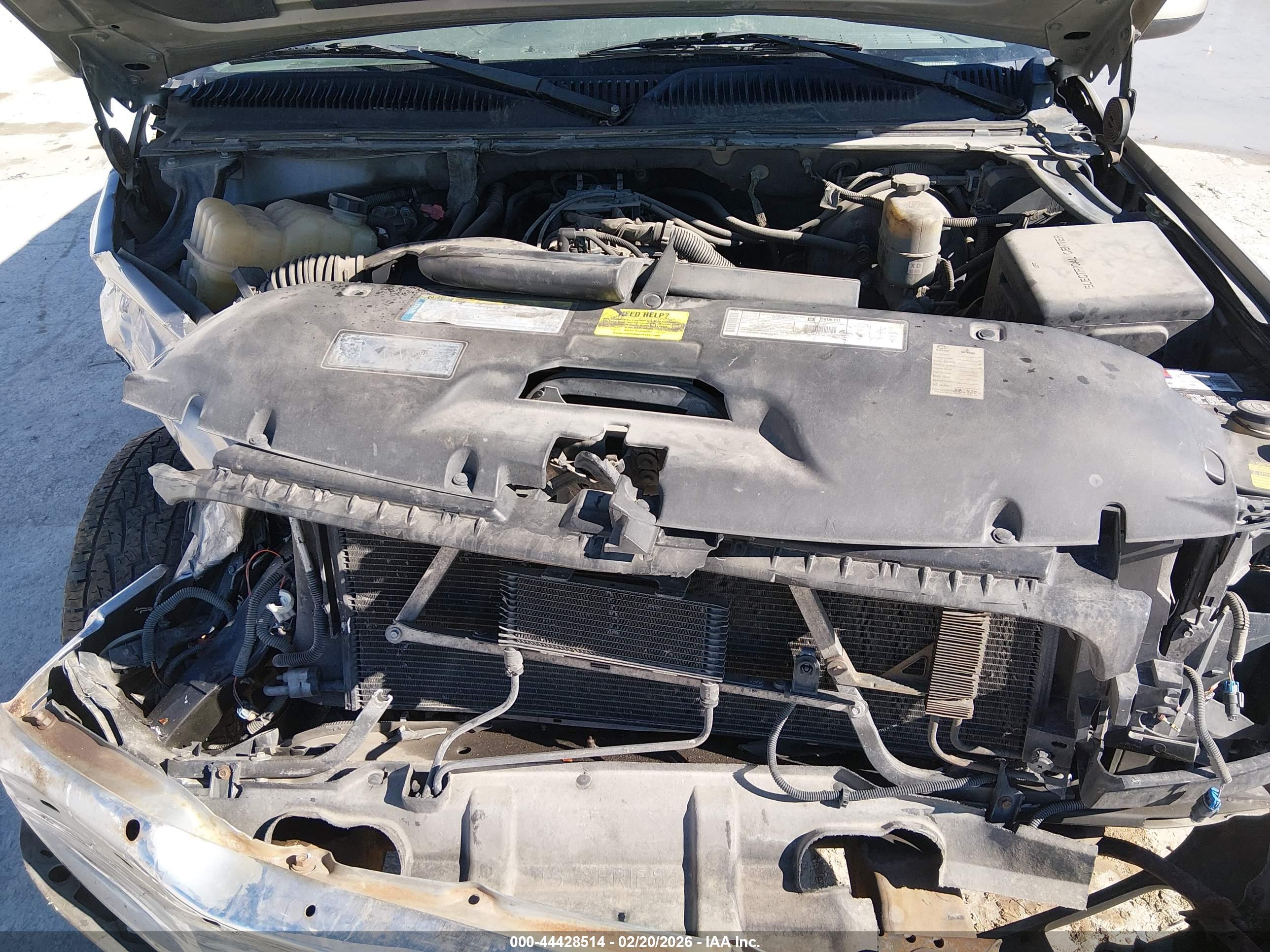 GMC YUKON image 10