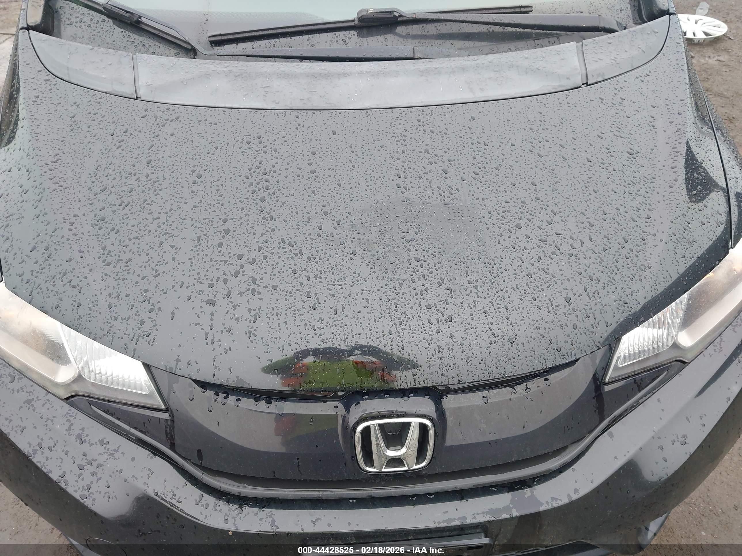 HONDA FIT image 6