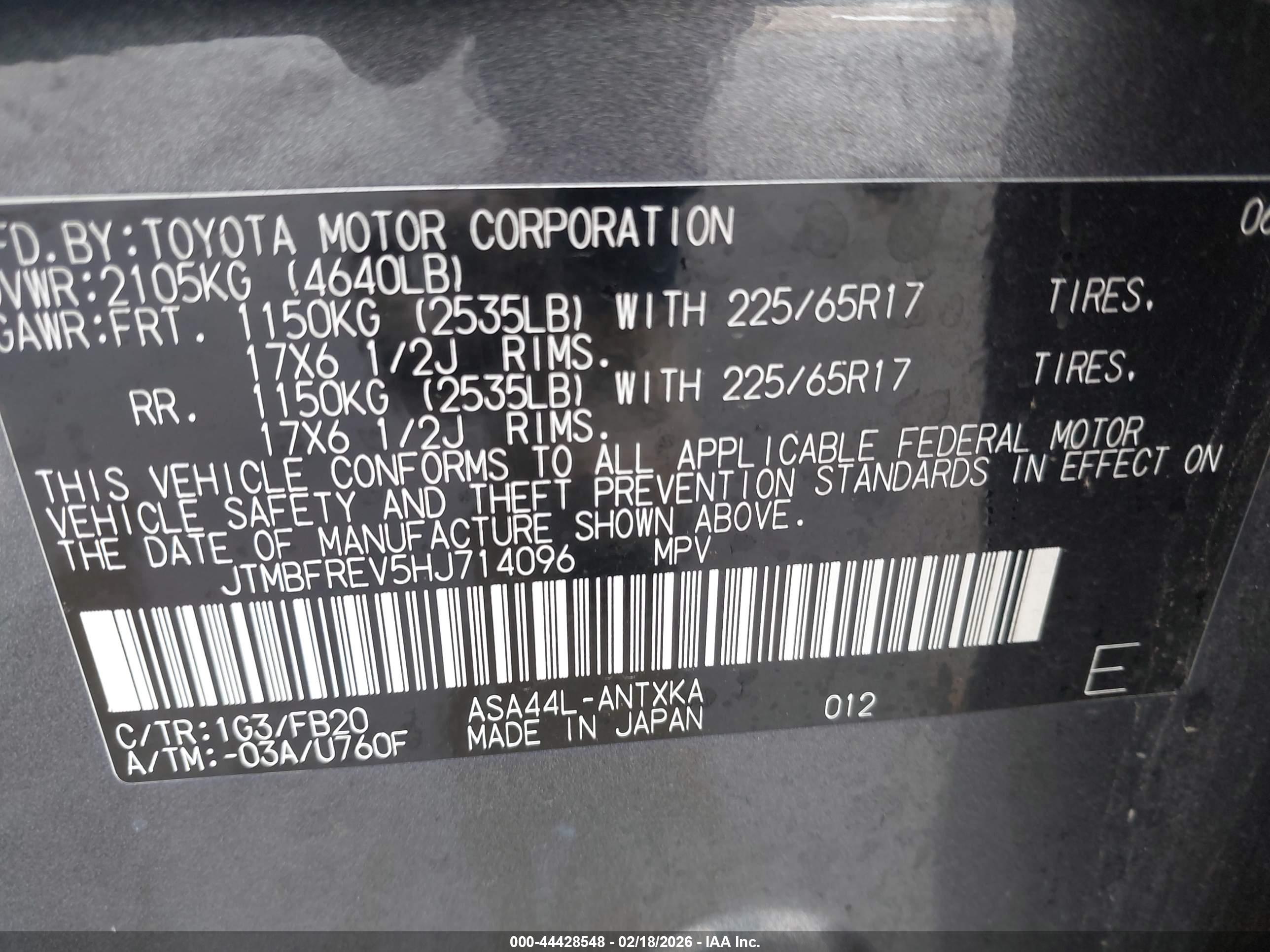 TOYOTA RAV4 image 9