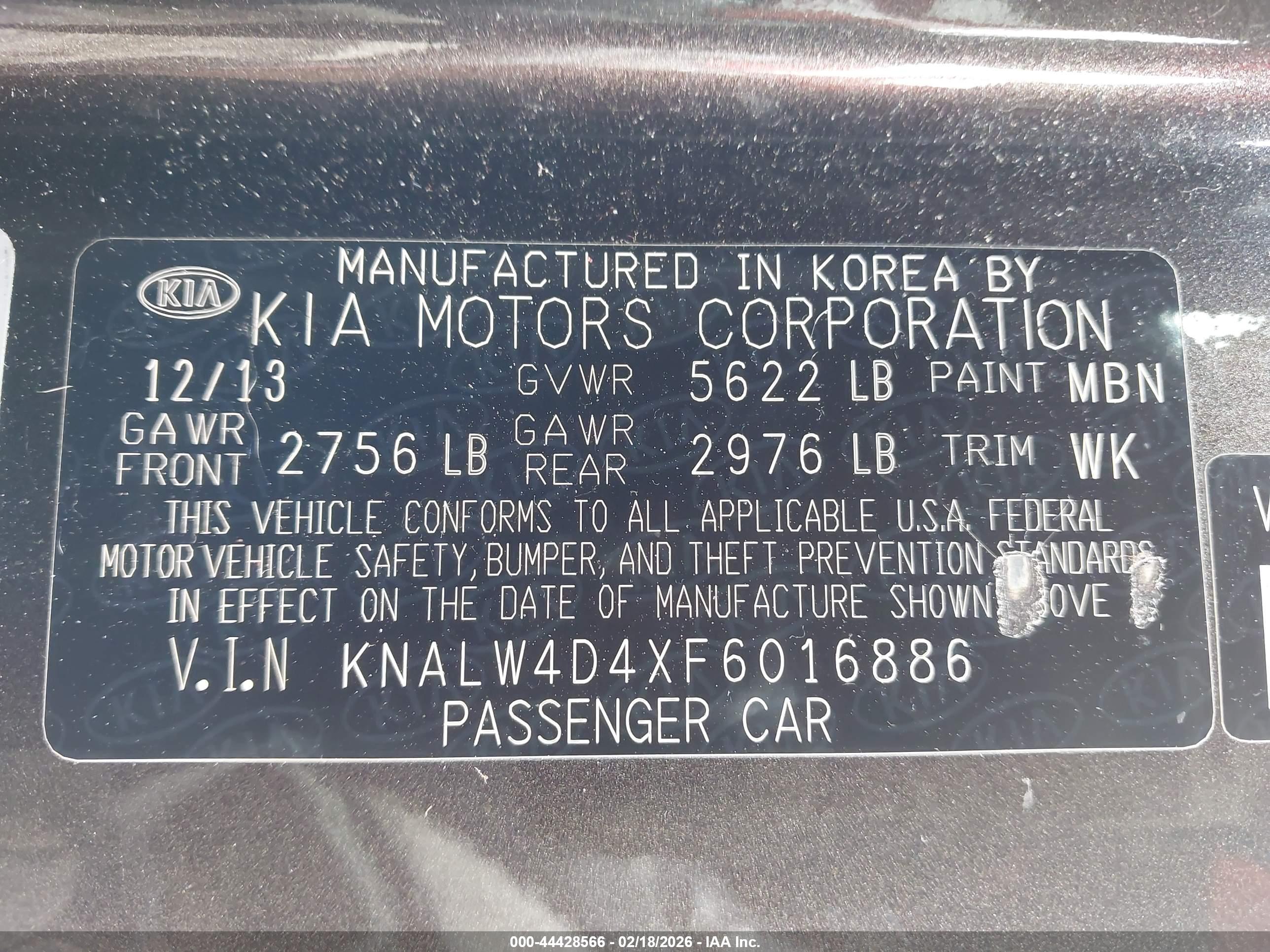 KIA K900 image 9
