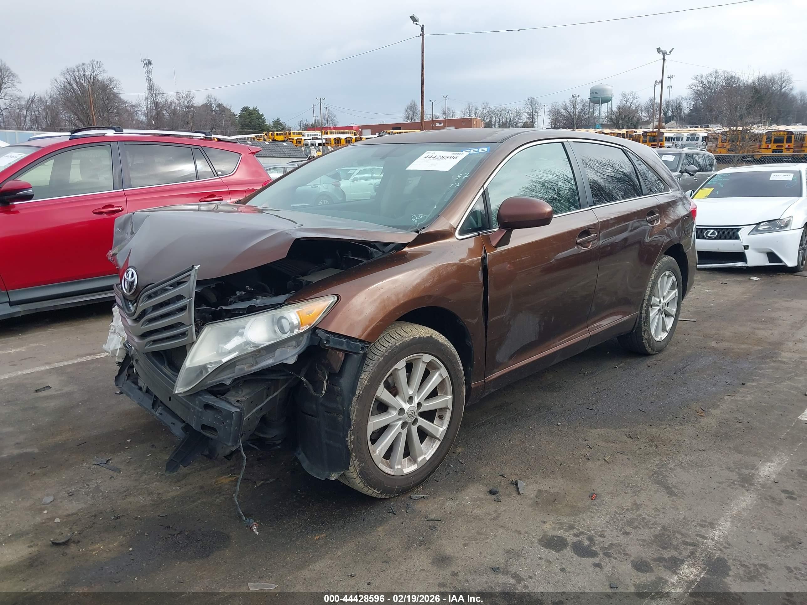TOYOTA VENZA image 2