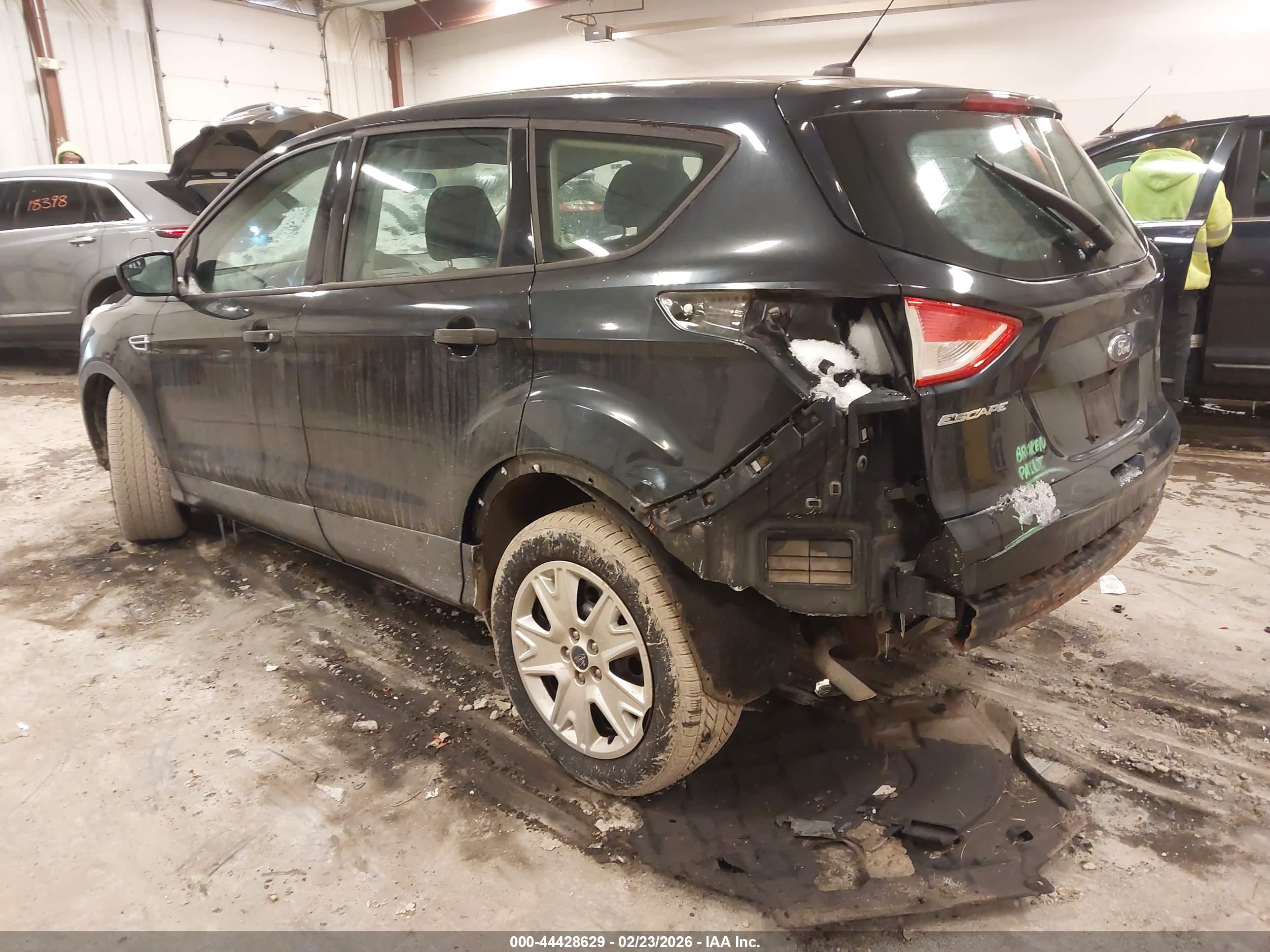 FORD ESCAPE image 3