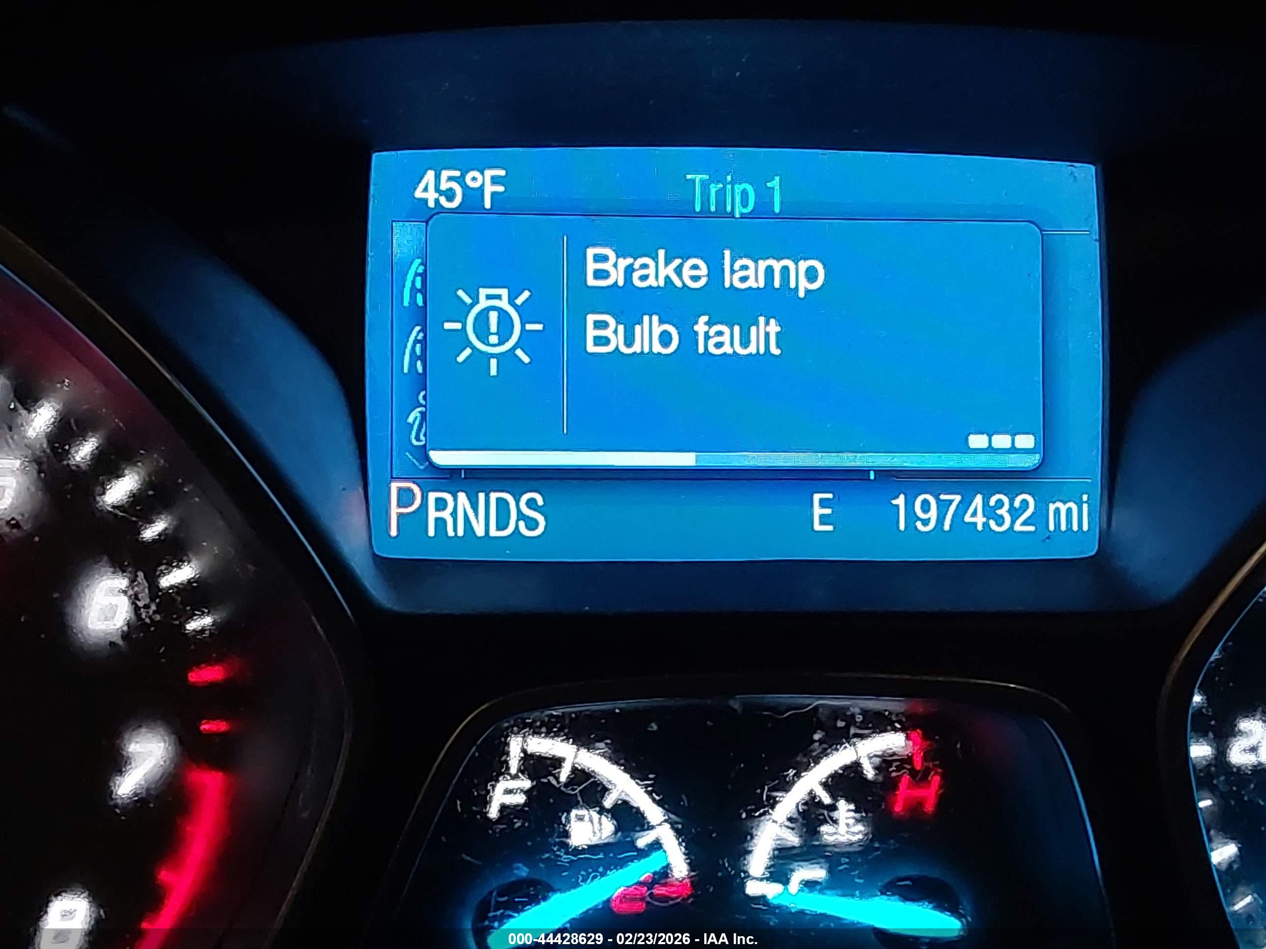 FORD ESCAPE image 7