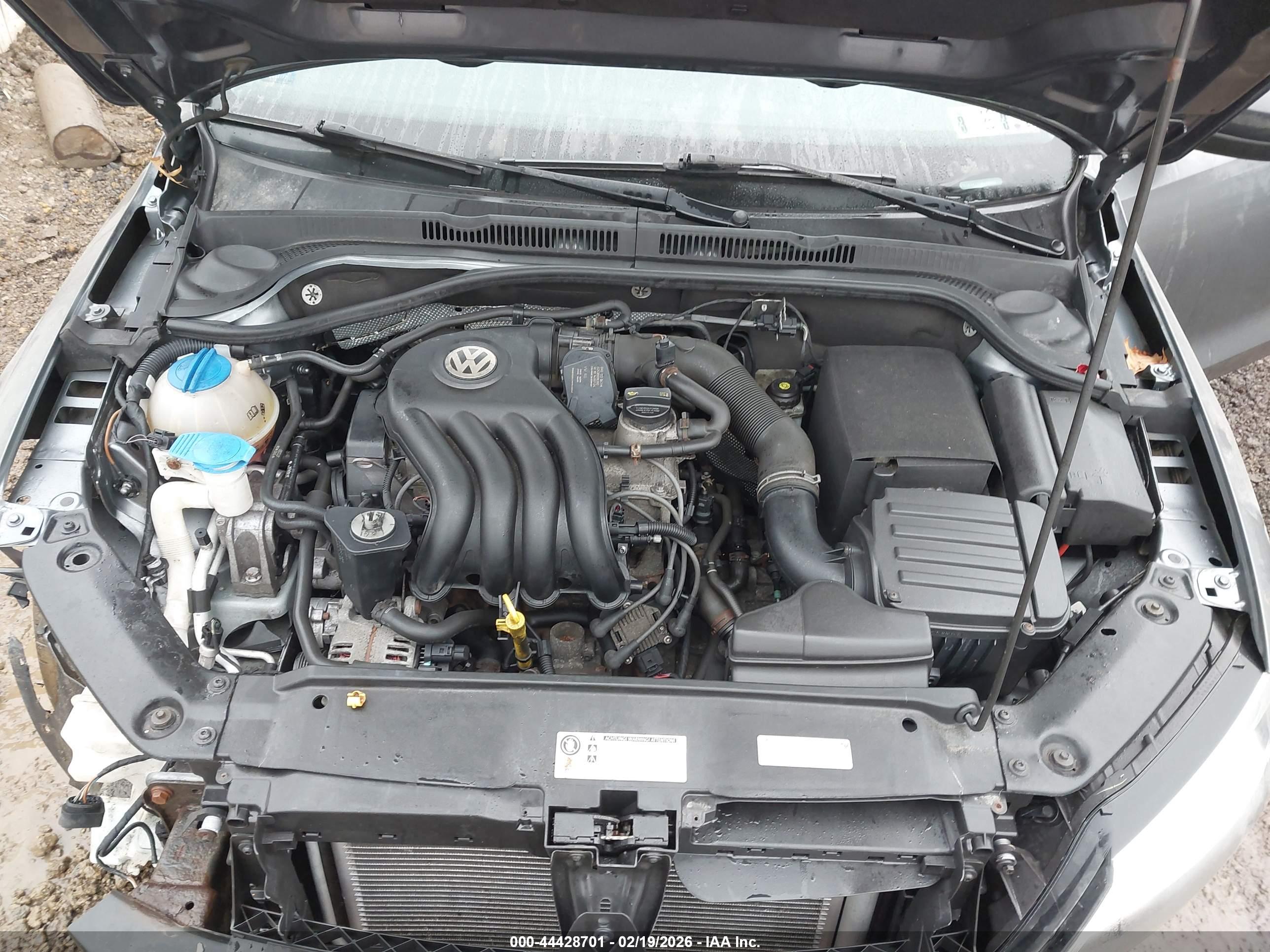 VOLKSWAGEN JETTA image 10