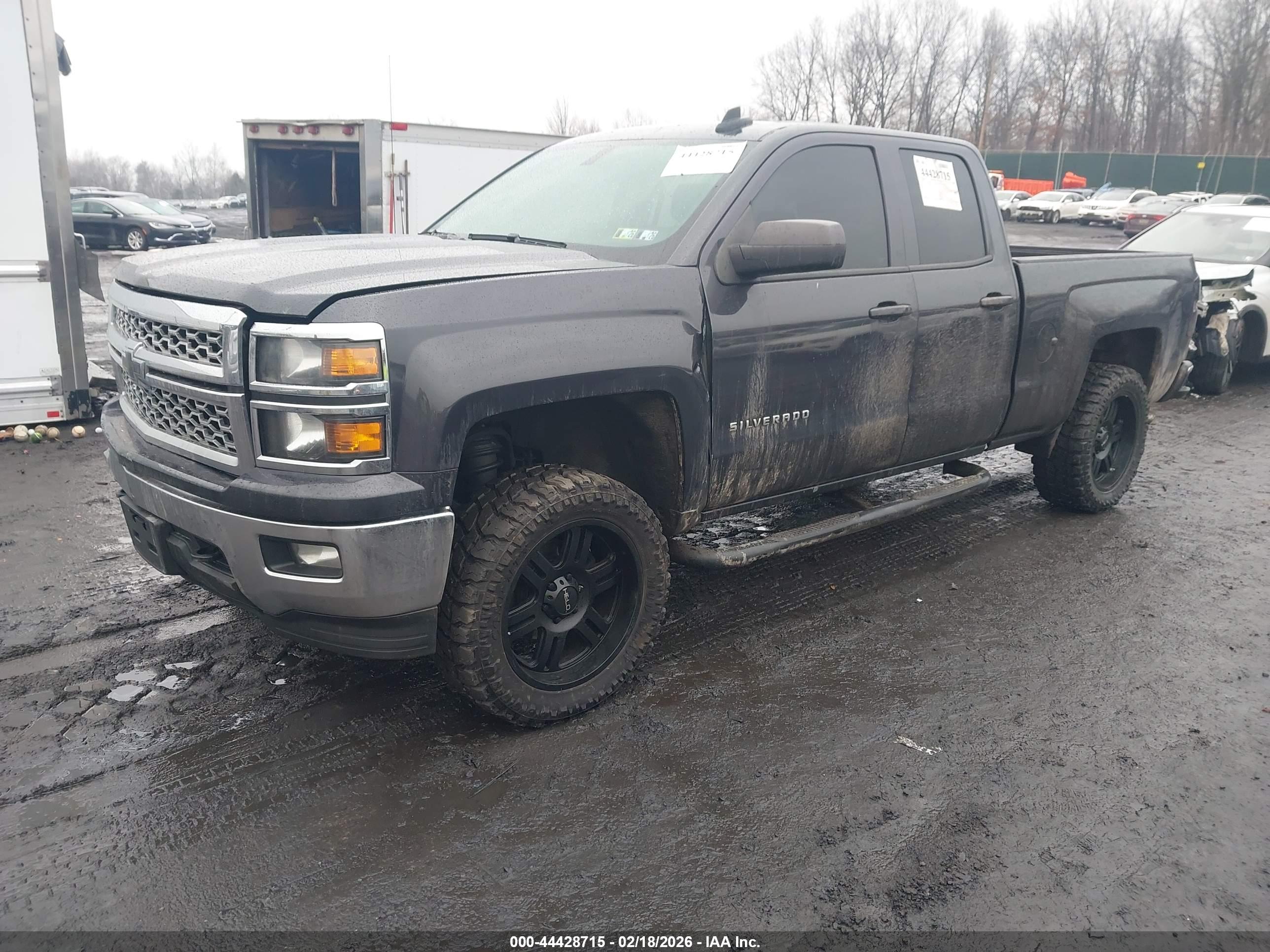 CHEVROLET SILVERADO image 2