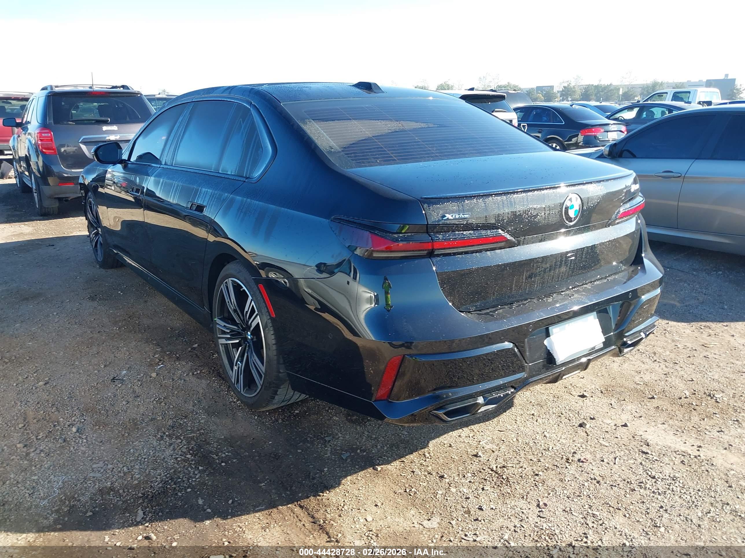 BMW 760I image 3