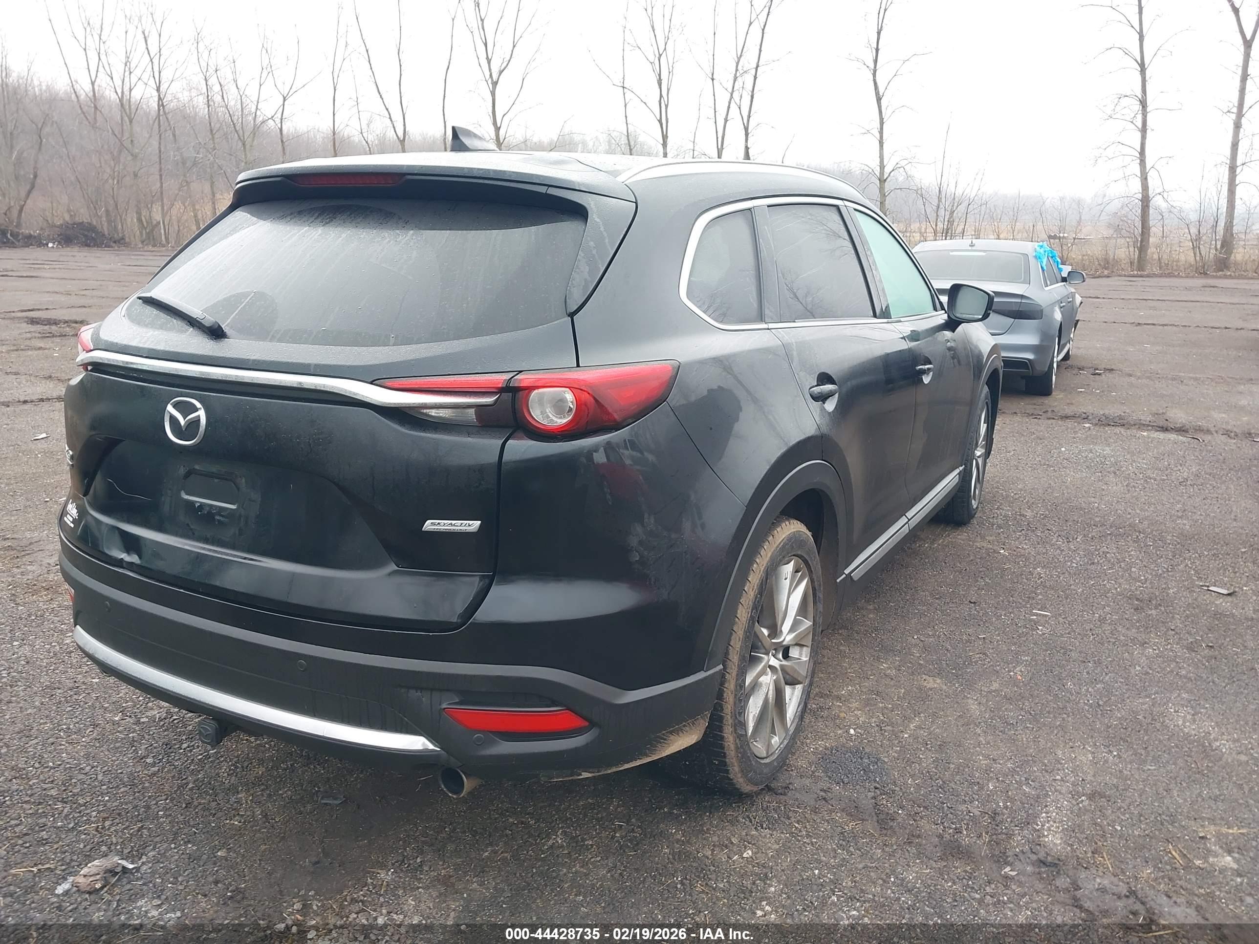MAZDA CX-9 image 4