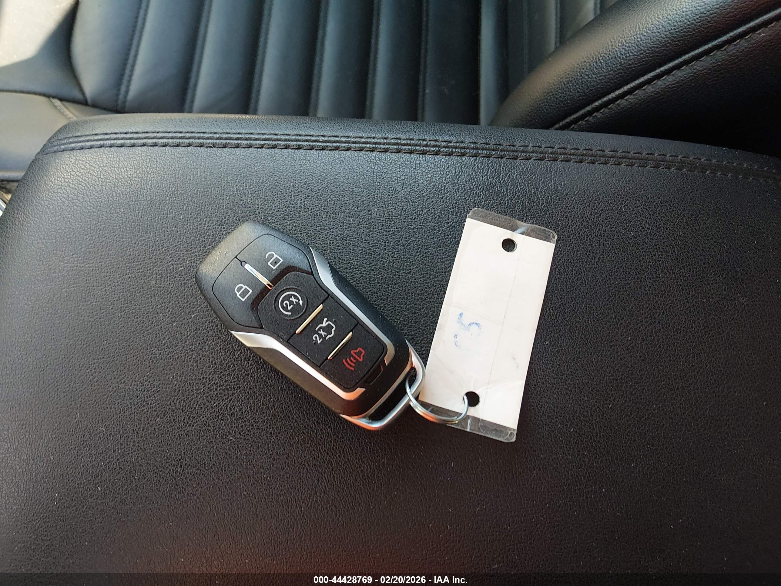 FORD EDGE image 11