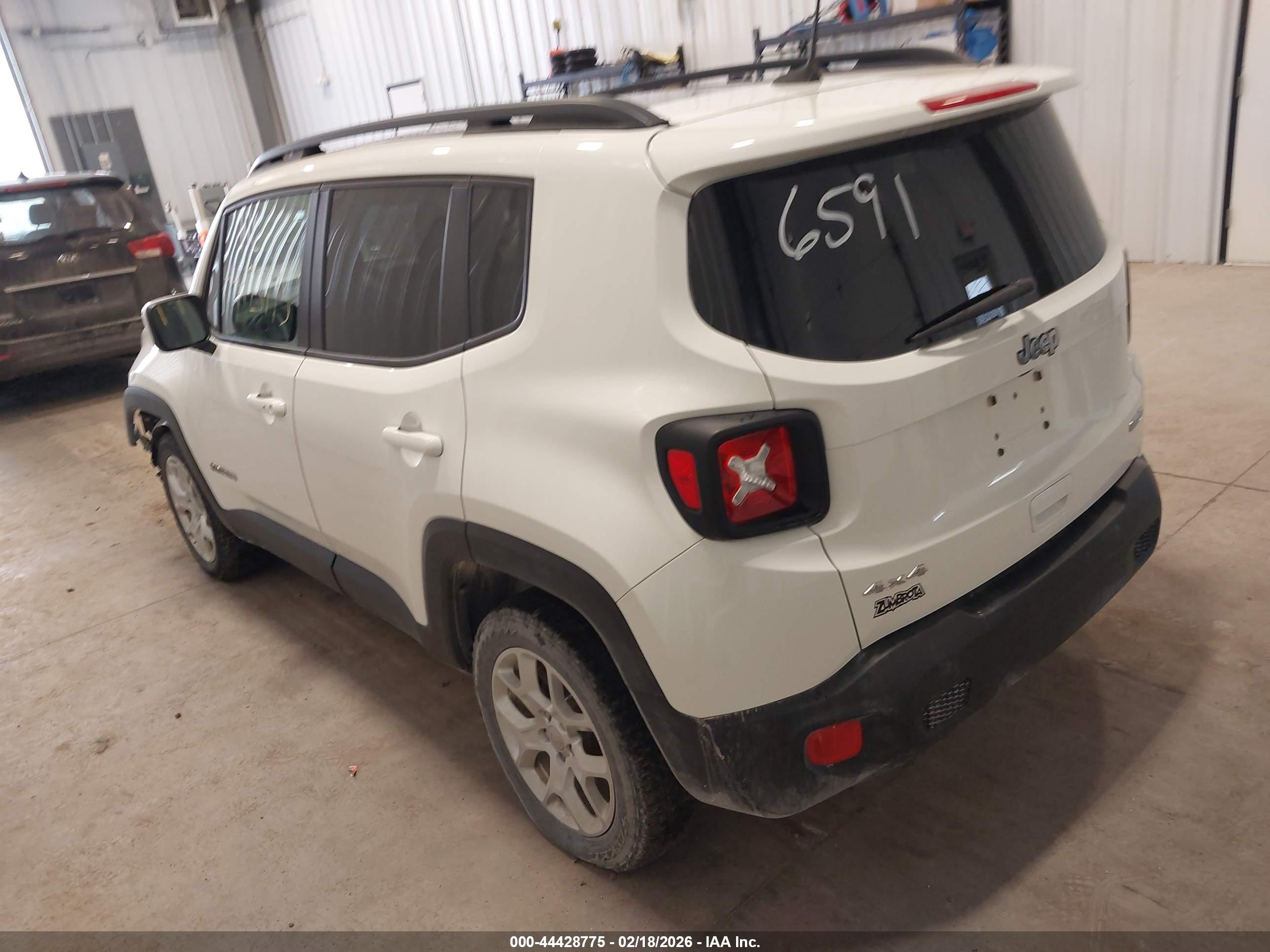 JEEP RENEGADE image 3