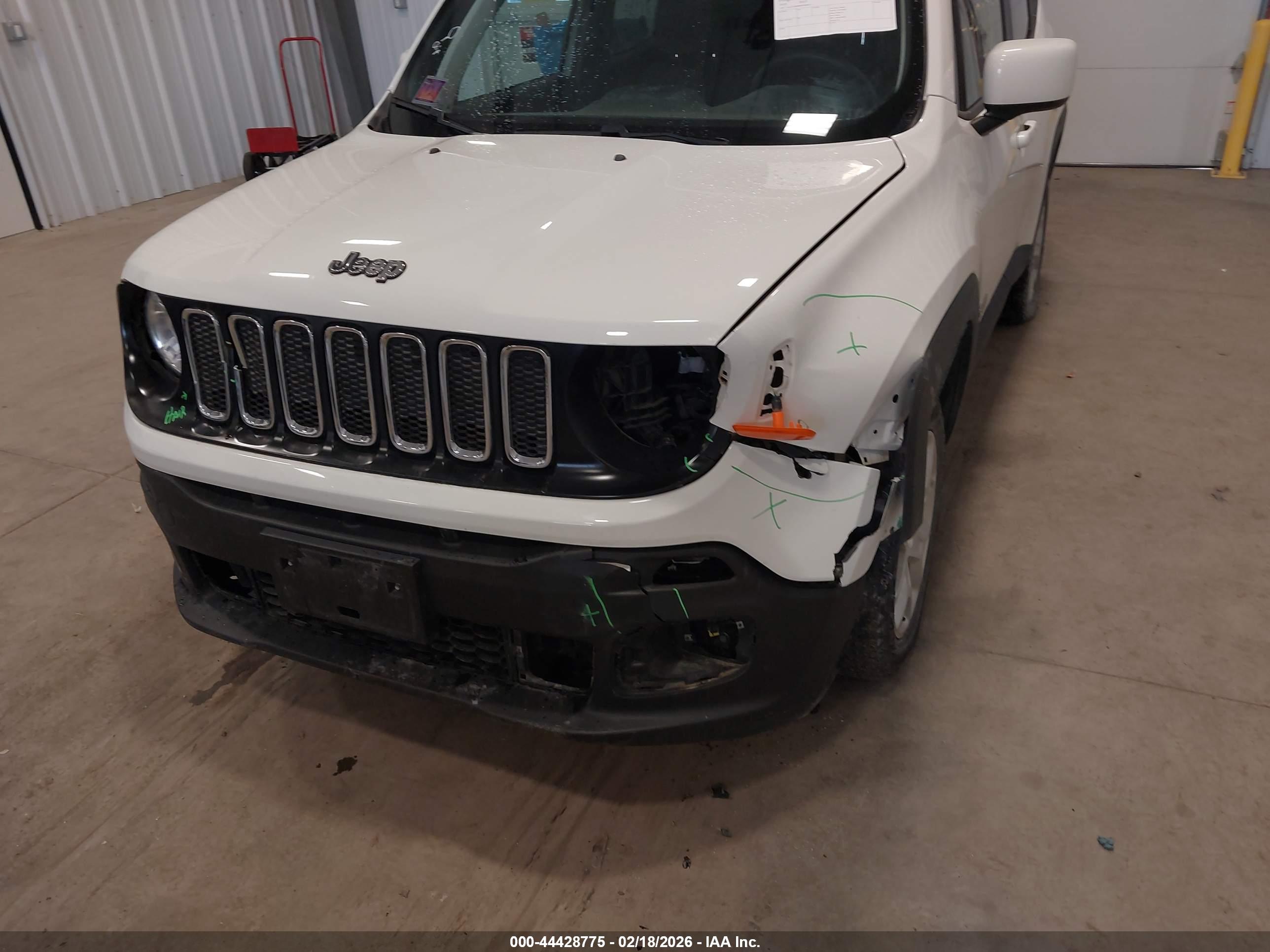JEEP RENEGADE image 6