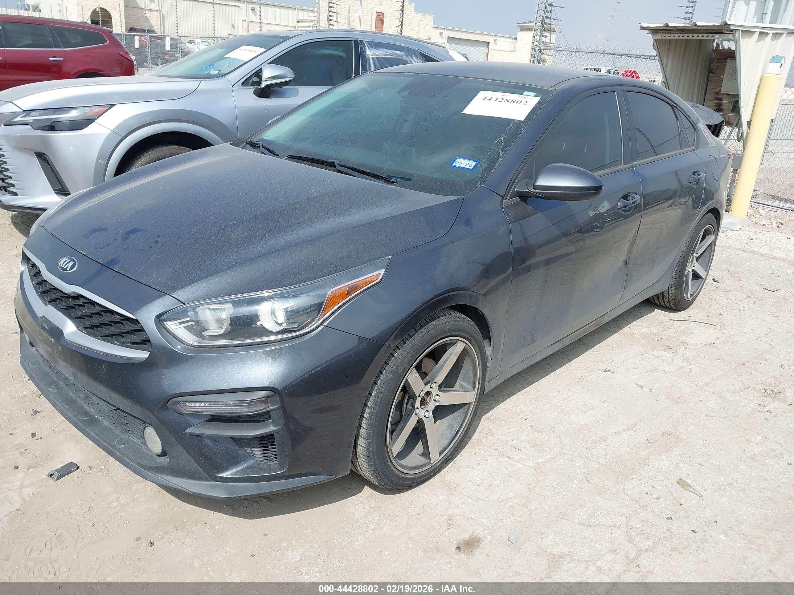 KIA FORTE image 2