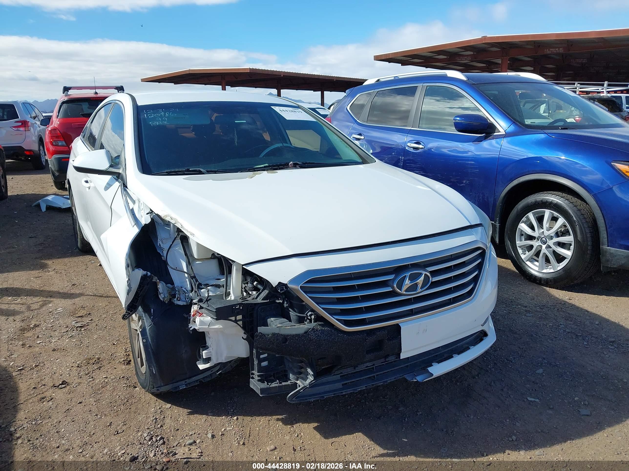 HYUNDAI SONATA image 6