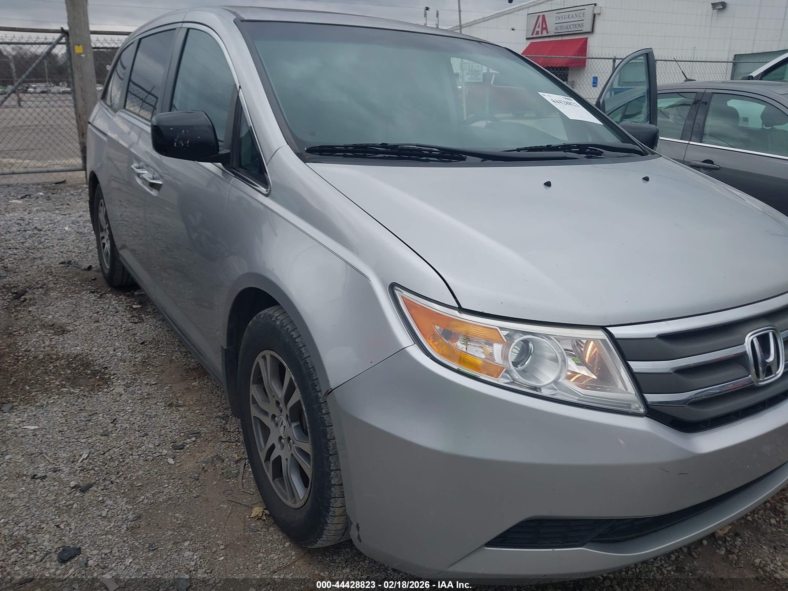 HONDA ODYSSEY image 6