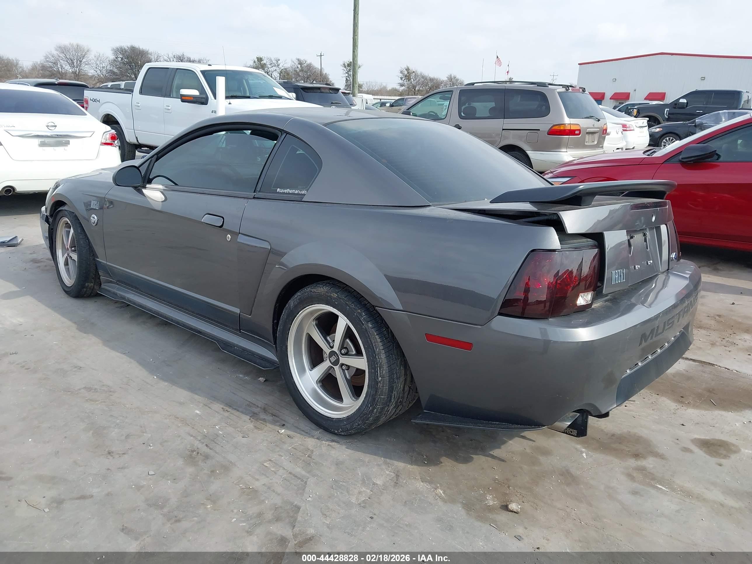 FORD MUSTANG image 3