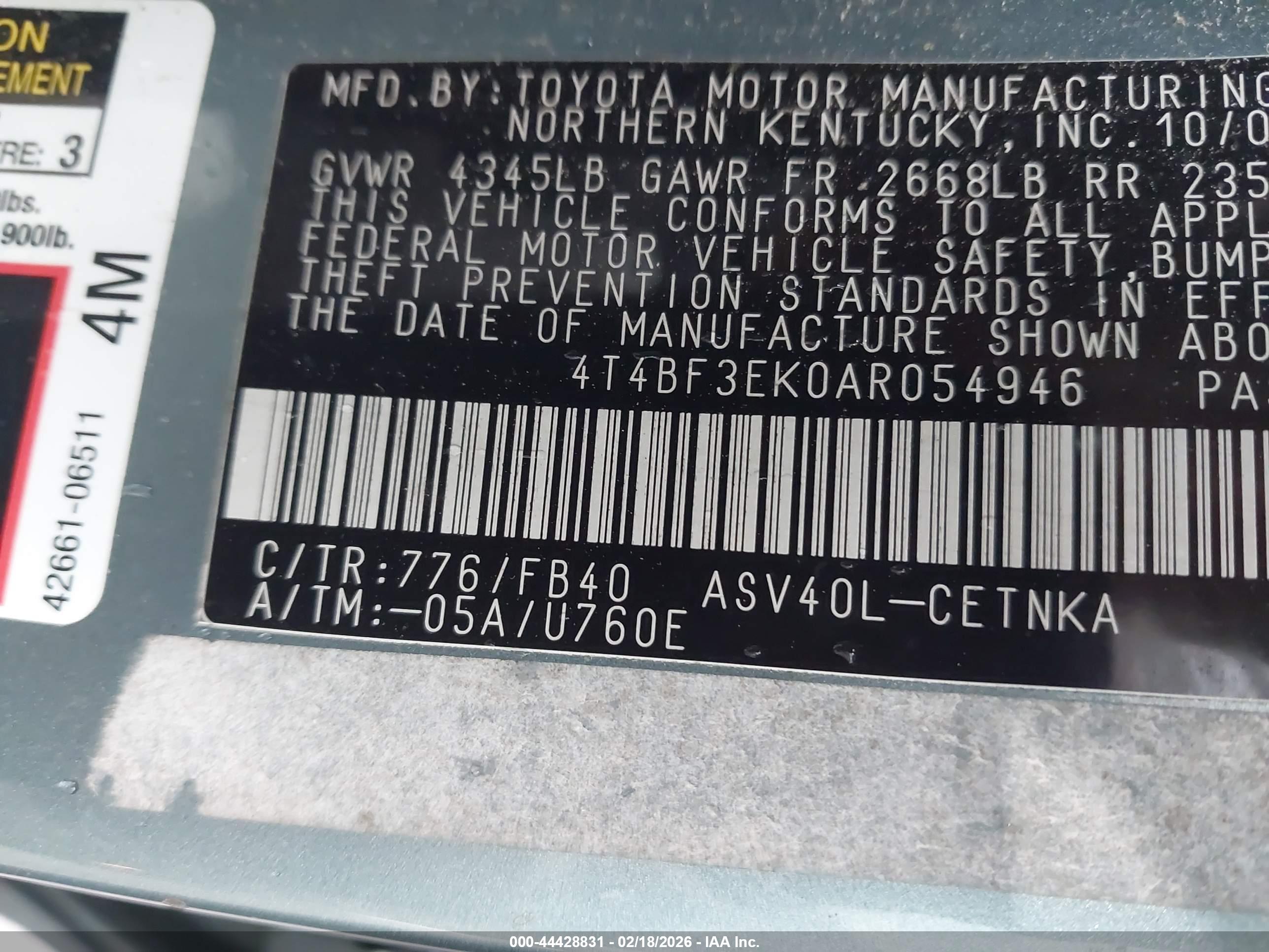 TOYOTA CAMRY image 9