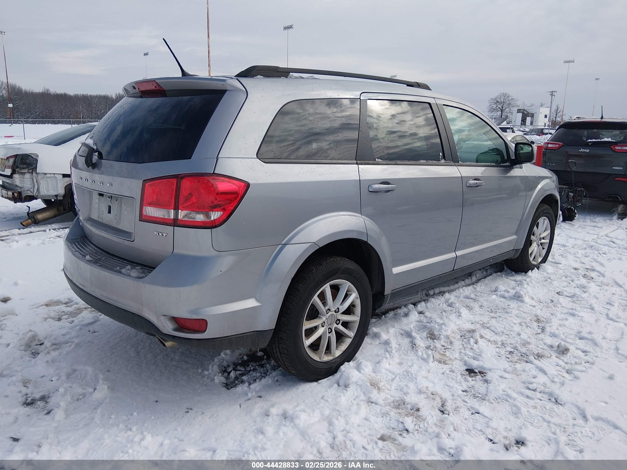 DODGE JOURNEY image 4